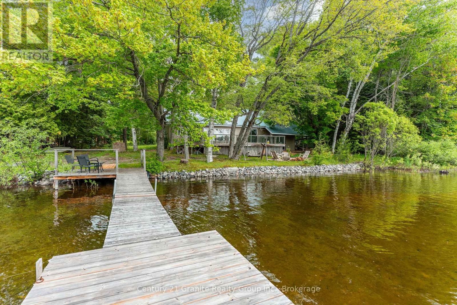 1036 Shirleys Road, Dysart Et Al, Ontario  K0M 1S0 - Photo 2 - X12181283