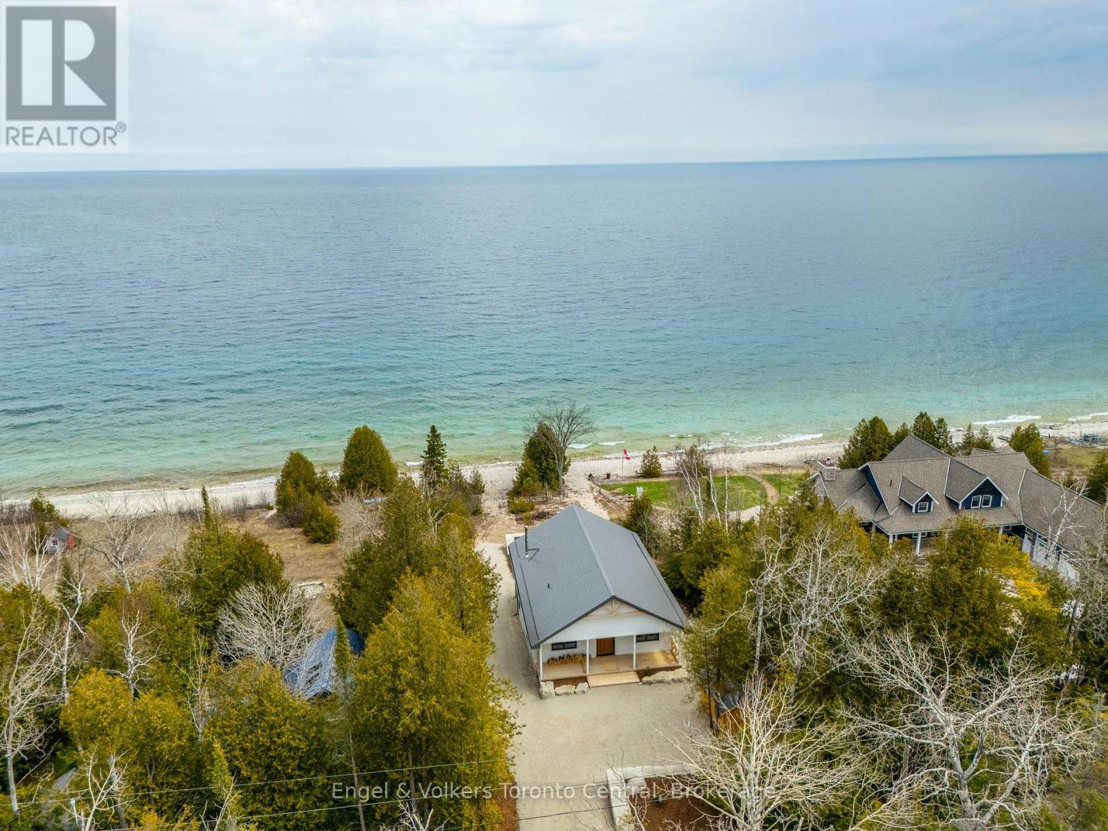 256 Cape Chin N Shore Road, Northern Bruce Peninsula, Ontario  N0H 1W0 - Photo 45 - X12114053
