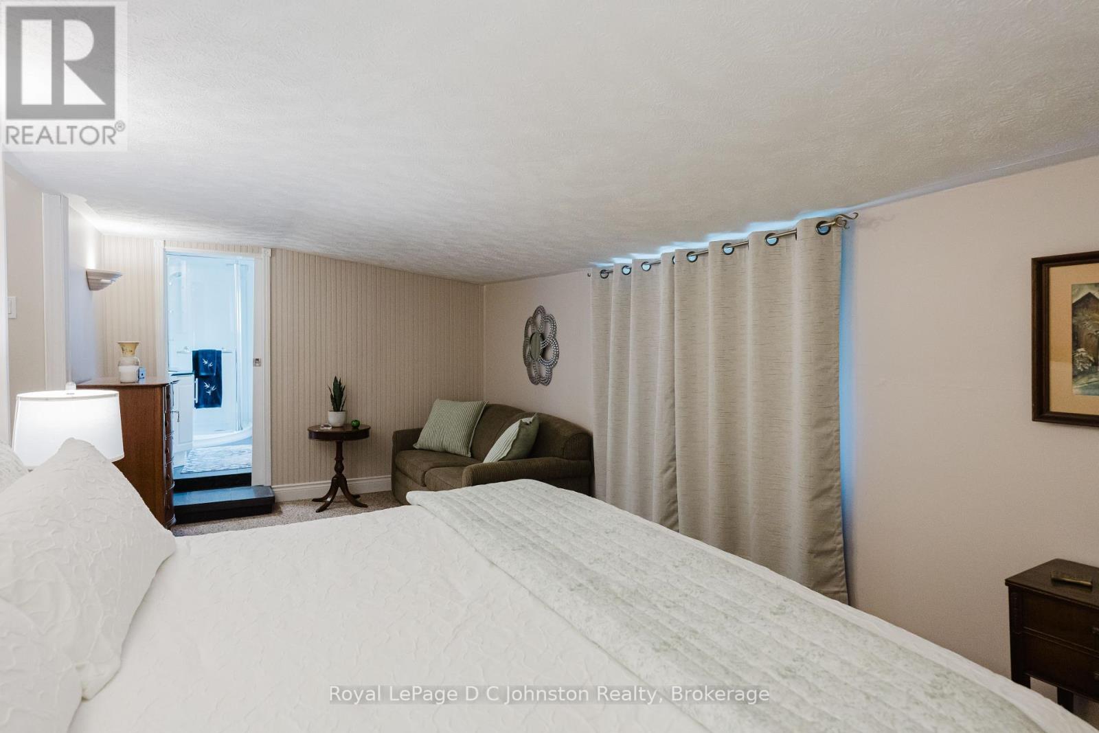 62 Grey Street N, Saugeen Shores, Ontario  N0H 2L0 - Photo 34 - X12157097