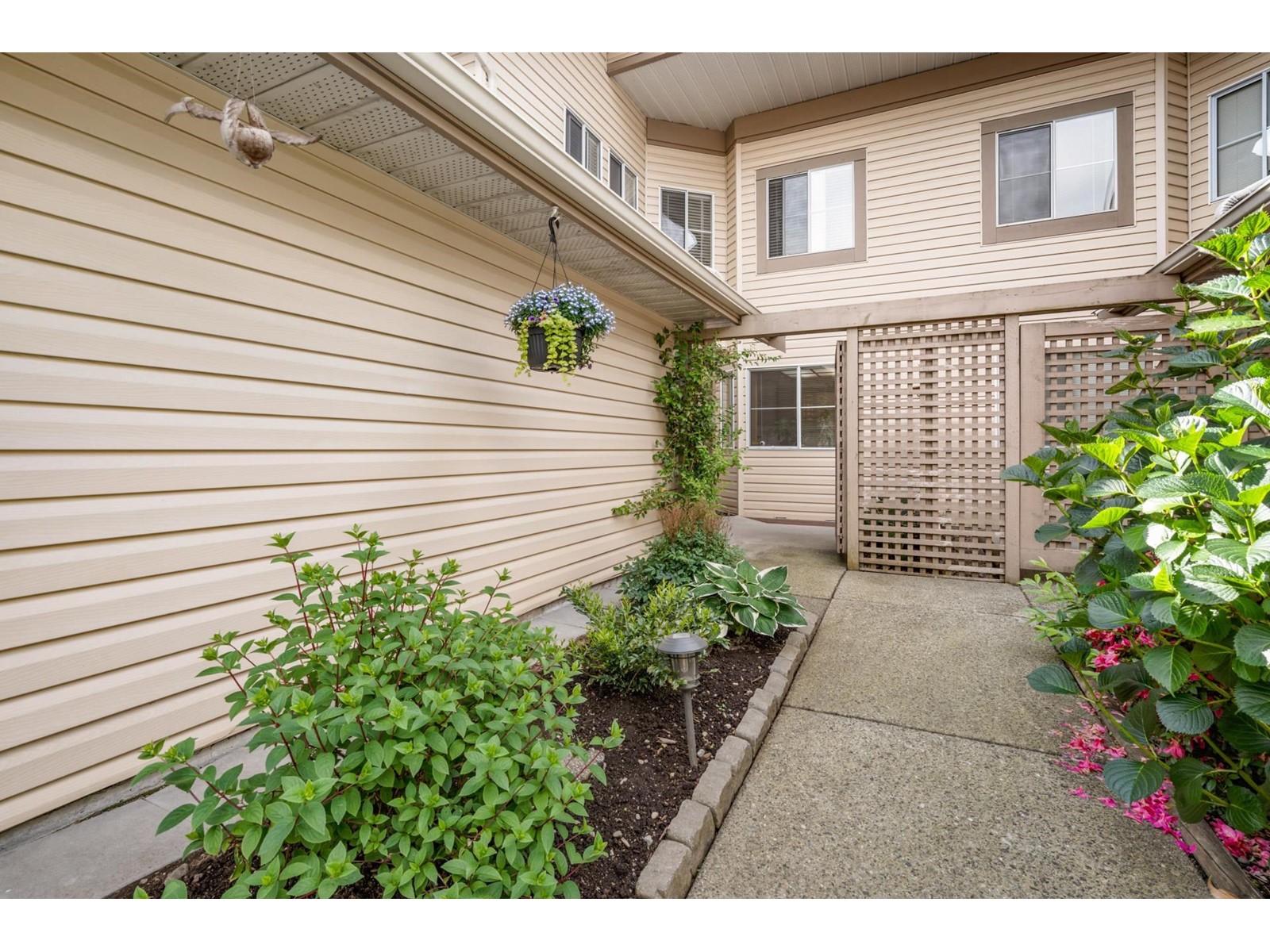 30 6140 192 Street, Surrey, British Columbia  V3S 7V7 - Photo 6 - R3009862