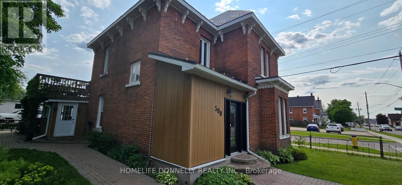 500 Pembroke Street W, Pembroke, Ontario  K8A 5N9 - Photo 2 - X12192530