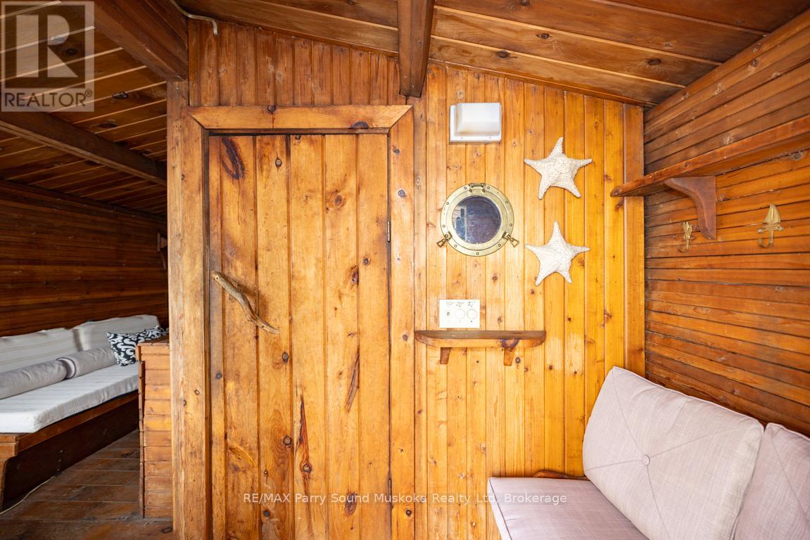 49 Bayshore Drive, Seguin, Ontario  P2A 2W8 - Photo 48 - X12191232