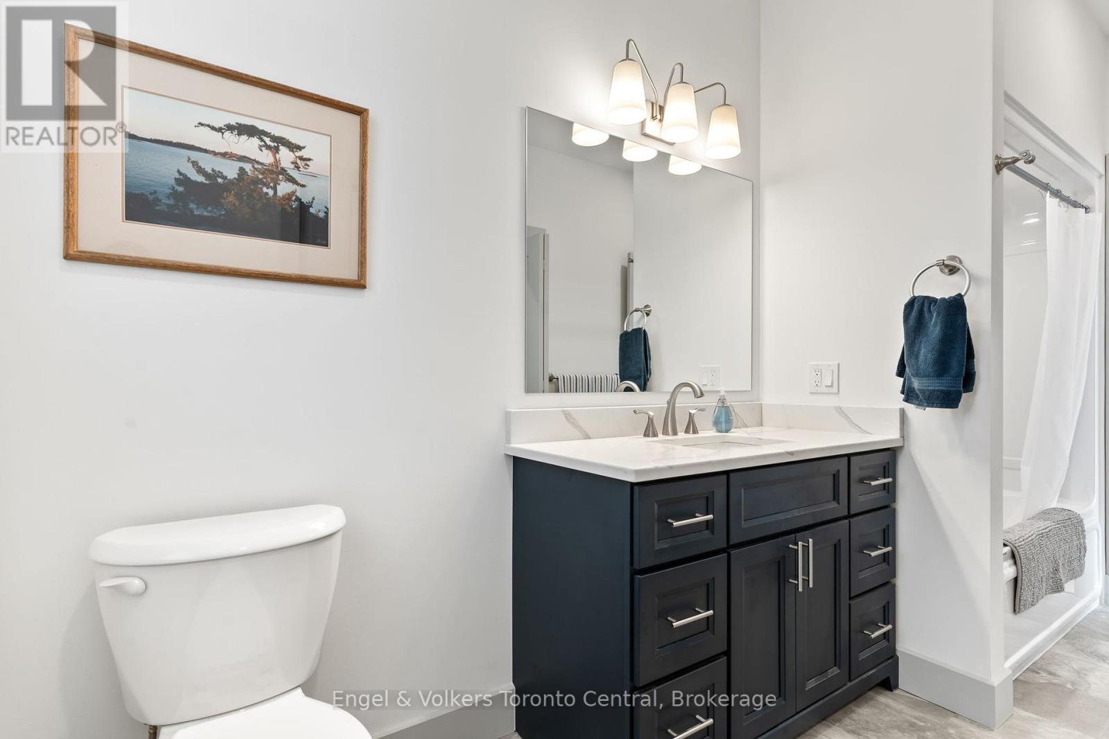 256 Cape Chin N Shore Road, Northern Bruce Peninsula, Ontario  N0H 1W0 - Photo 25 - X12114053
