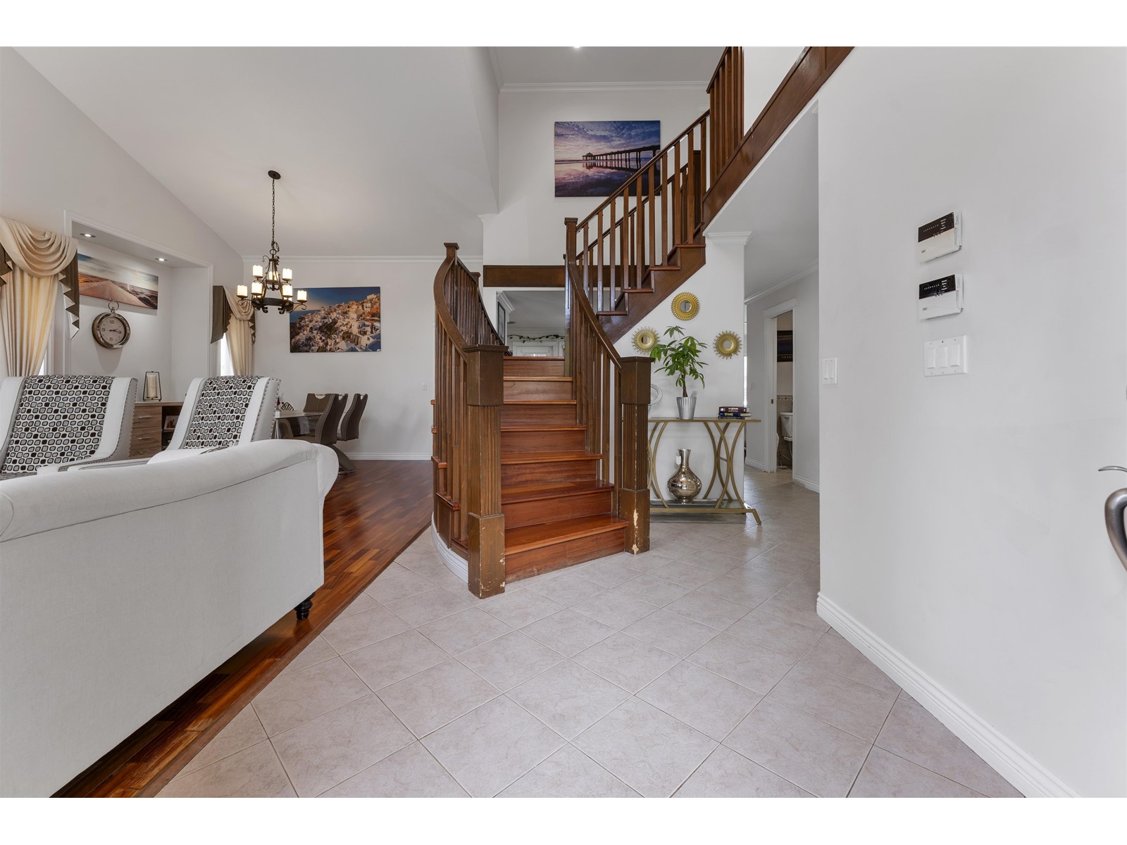 Property at 7670 150B STREET image 3