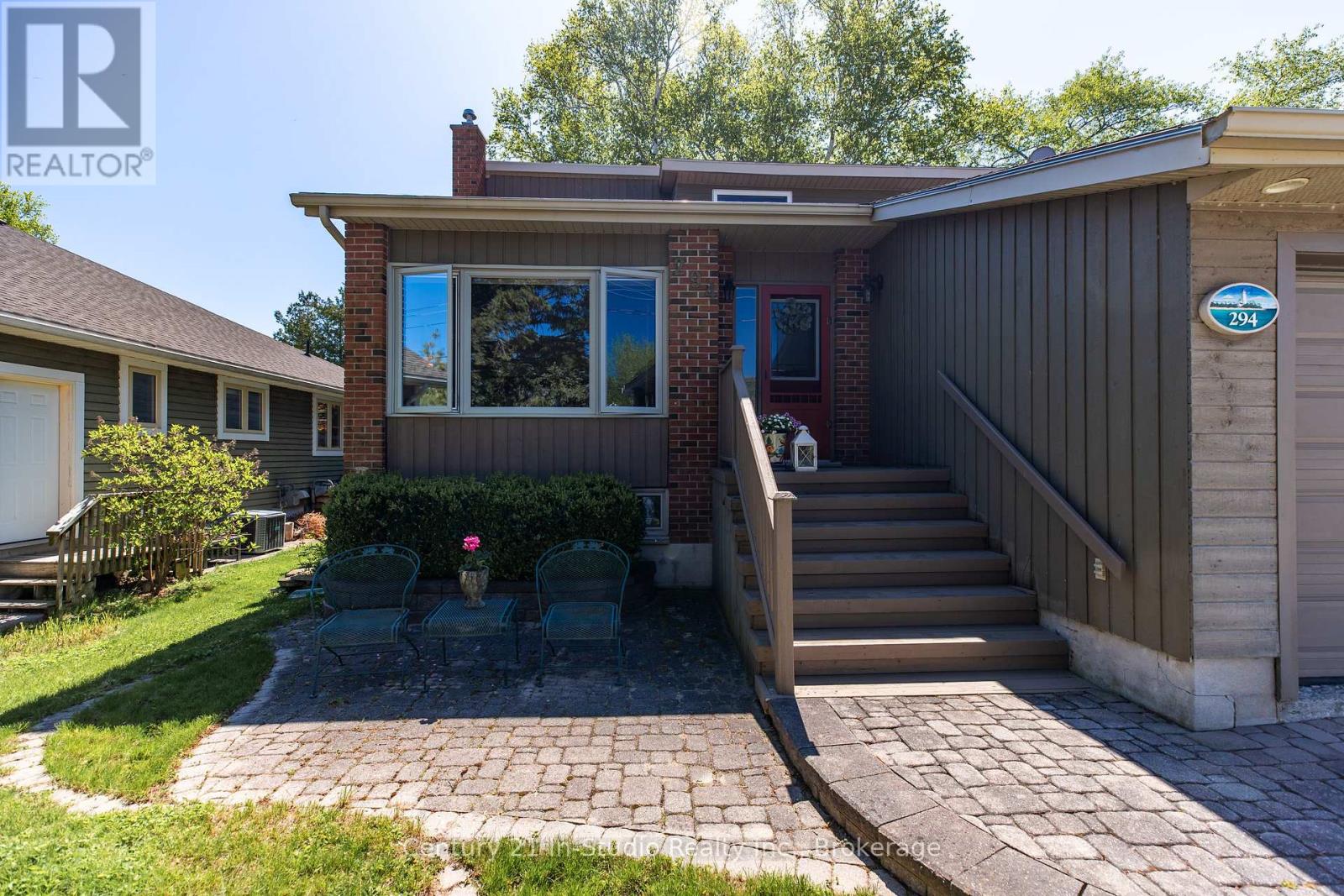 294 Albert Street S, Saugeen Shores, Ontario  N0H 2L0 - Photo 8 - X12192462