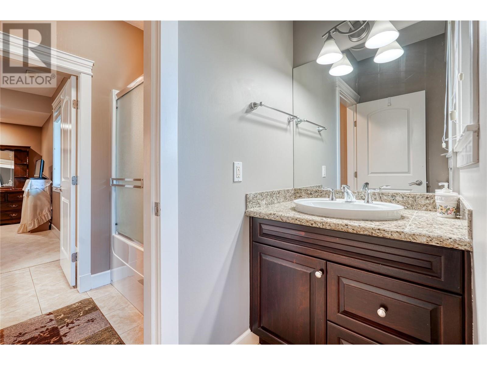 40 Kestrel Place Unit# 30, Vernon, British Columbia  V1H 1S6 - Photo 19 - 10350587