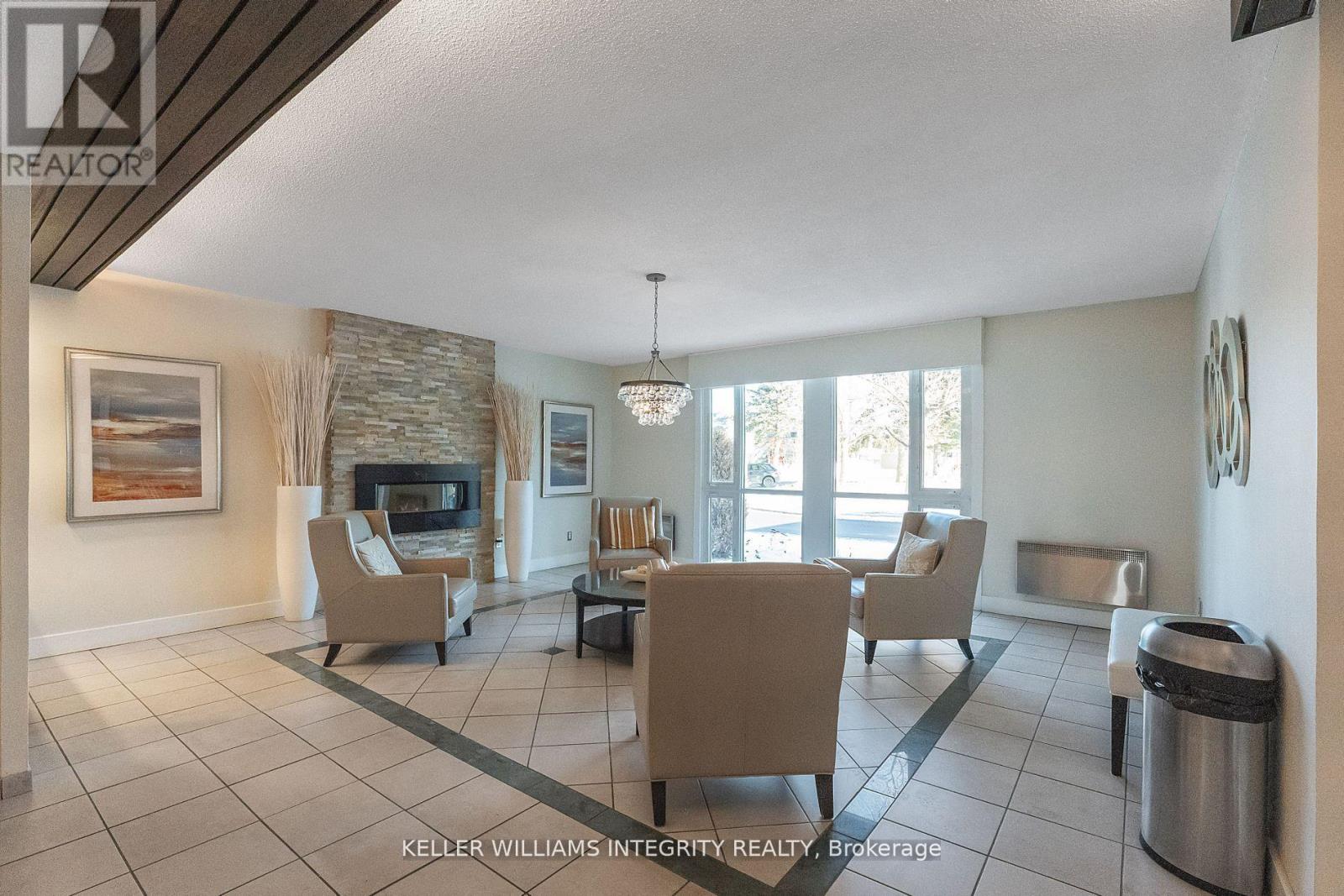 Property at 304 - 1025 RICHMOND ROAD image 3