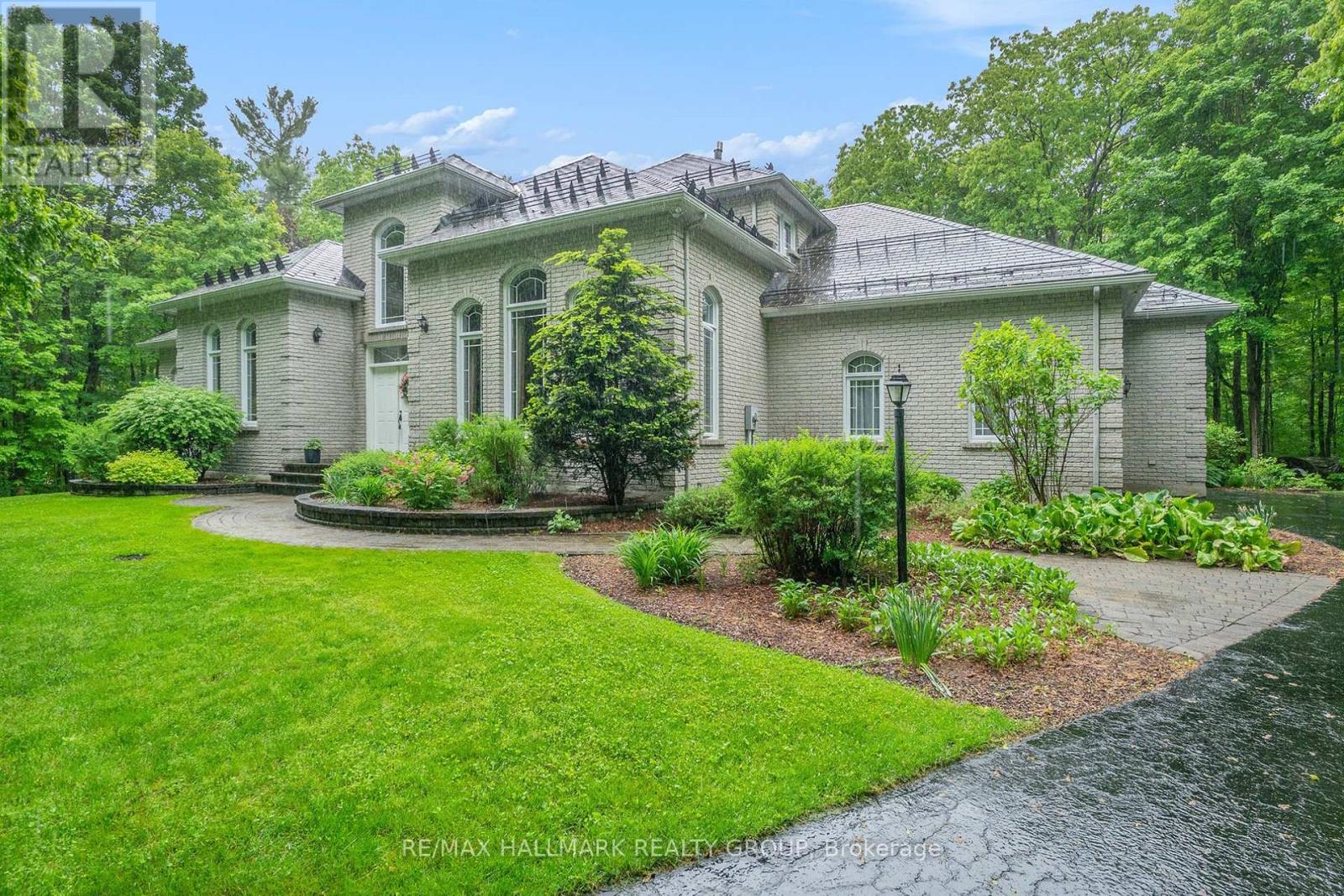 1340 GEORGES VANIER DRIVE, Ottawa, Ontario