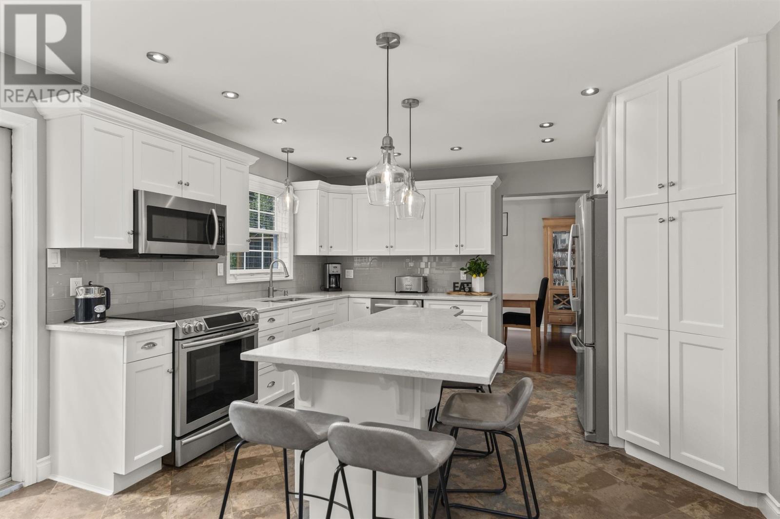 146 Iris Cres, Thunder Bay, Ontario  P7A 8A1 - Photo 7 - TB251480