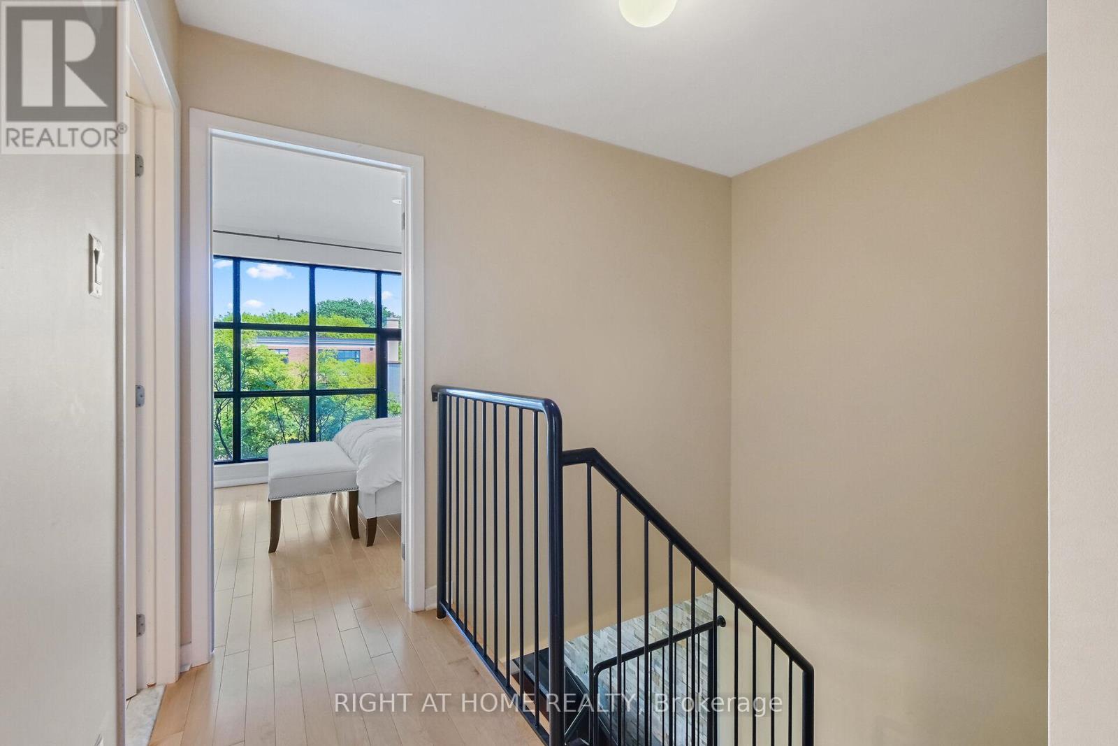 19 Tuscan Private, Ottawa, Ontario  K1R 1C6 - Photo 24 - X12192070