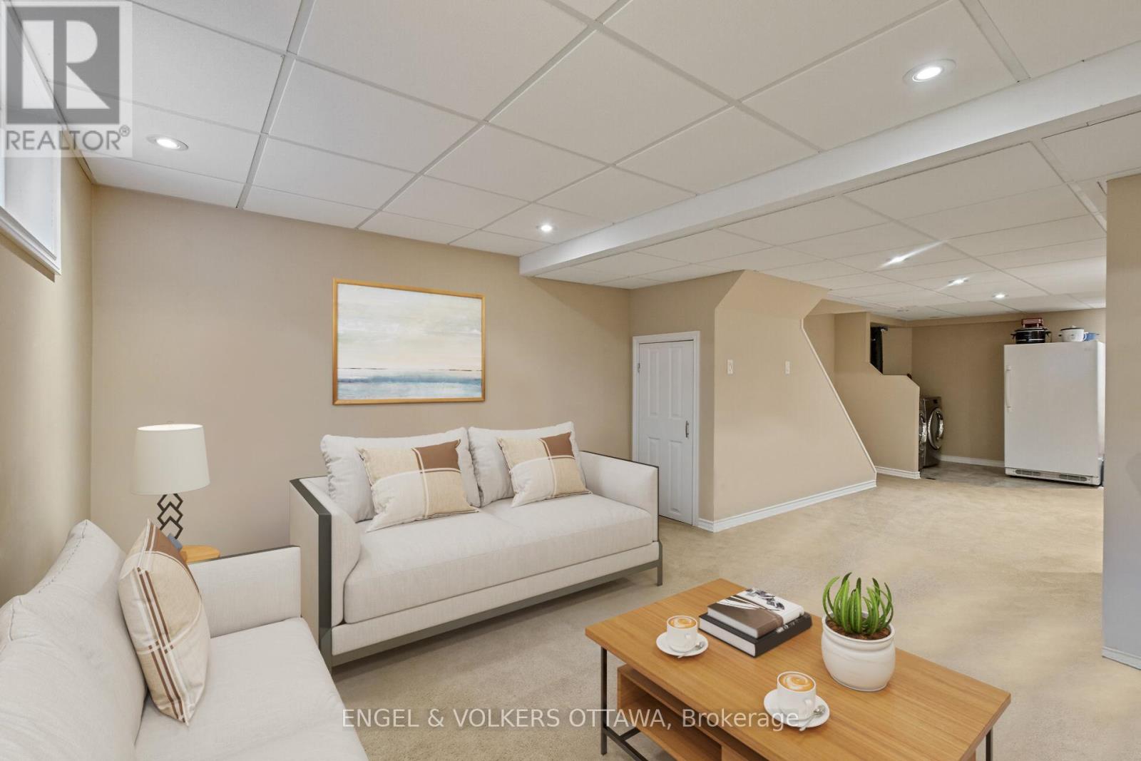 83 Shouldice Crescent, Ottawa, Ontario  K2L 1M8 - Photo 22 - X12192547