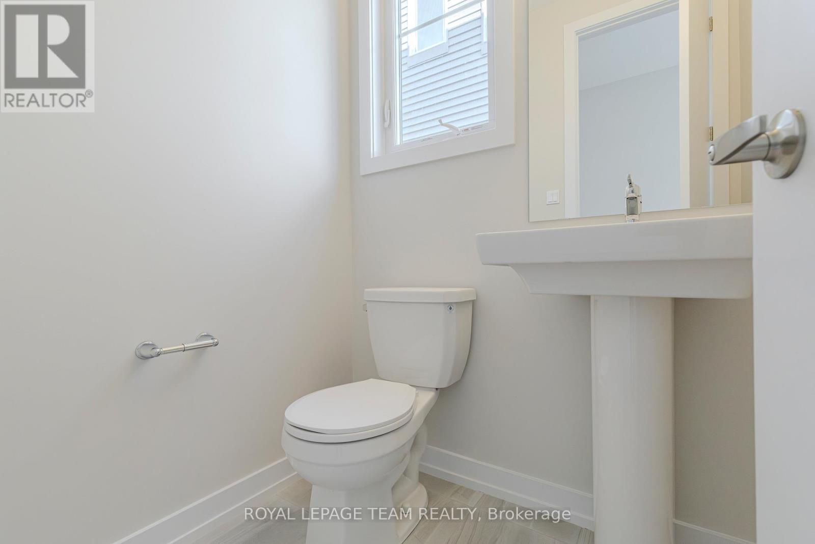 2060 Postilion Street, Ottawa, Ontario  K0A 2Z0 - Photo 4 - X12192564