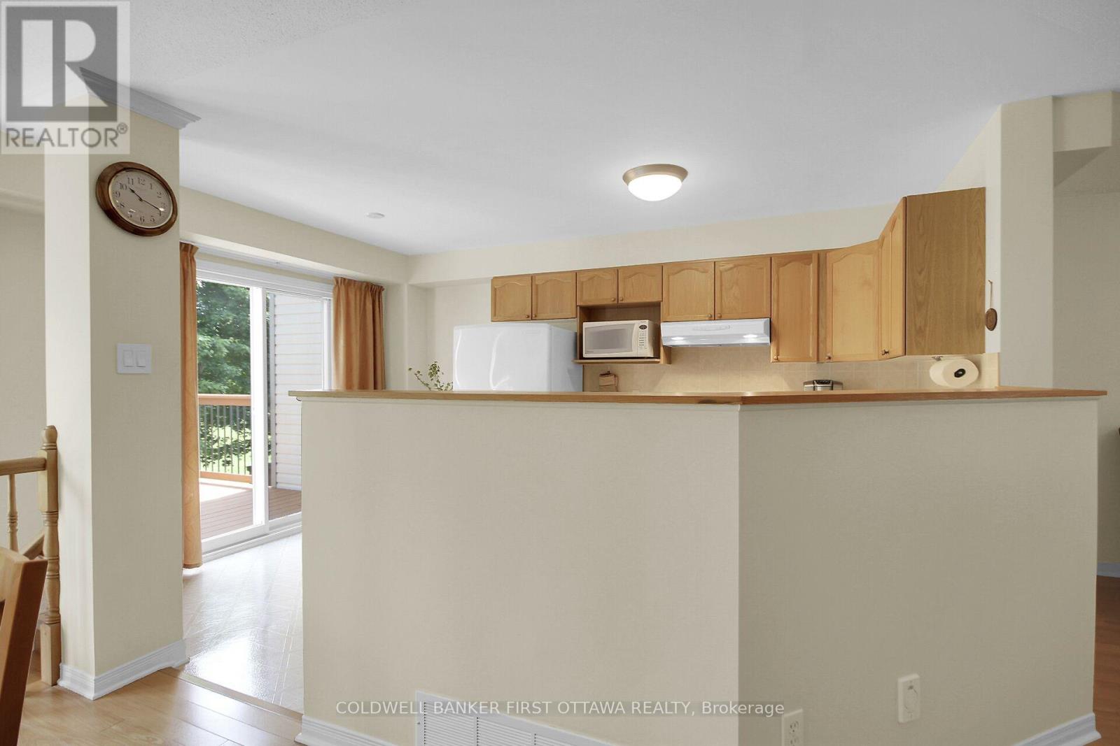 41 Tobermory Crescent, Ottawa, Ontario  K2K 2S2 - Photo 11 - X12192622