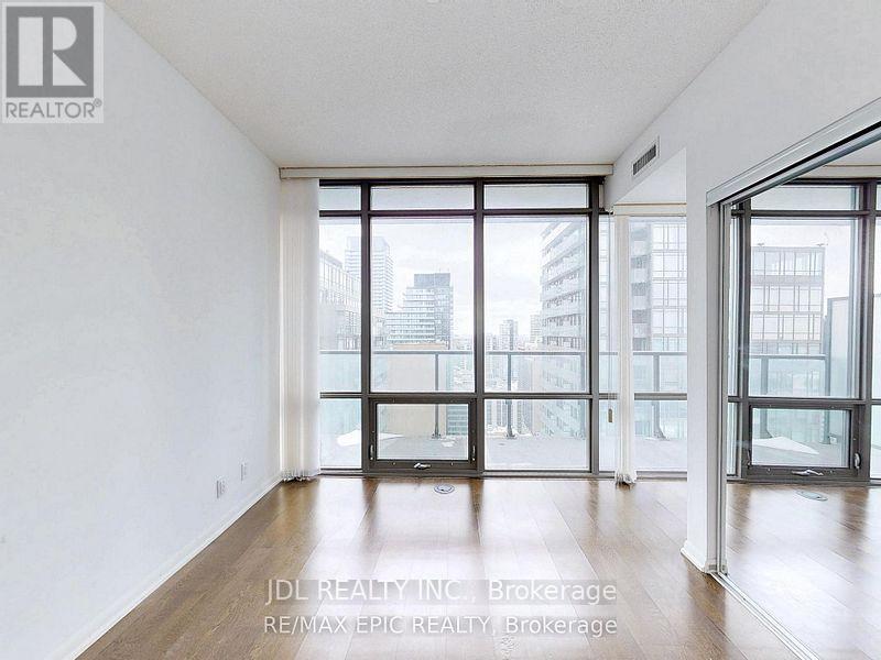 2208 - 832 Bay Street, Toronto, Ontario  M5S 1Z6 - Photo 10 - C12192761