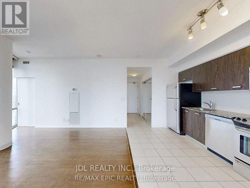 2208 - 832 Bay Street, Toronto, Ontario  M5S 1Z6 - Photo 19 - C12192761