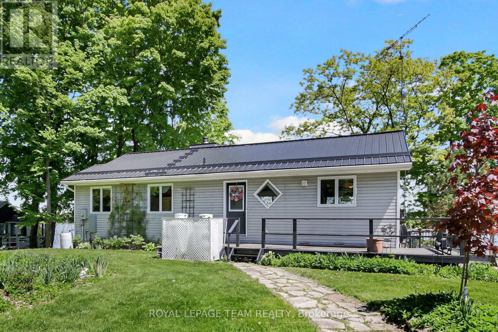 110 Heron Lane, Beckwith, Ontario  K7C 4L3 - Photo 4 - X12192747