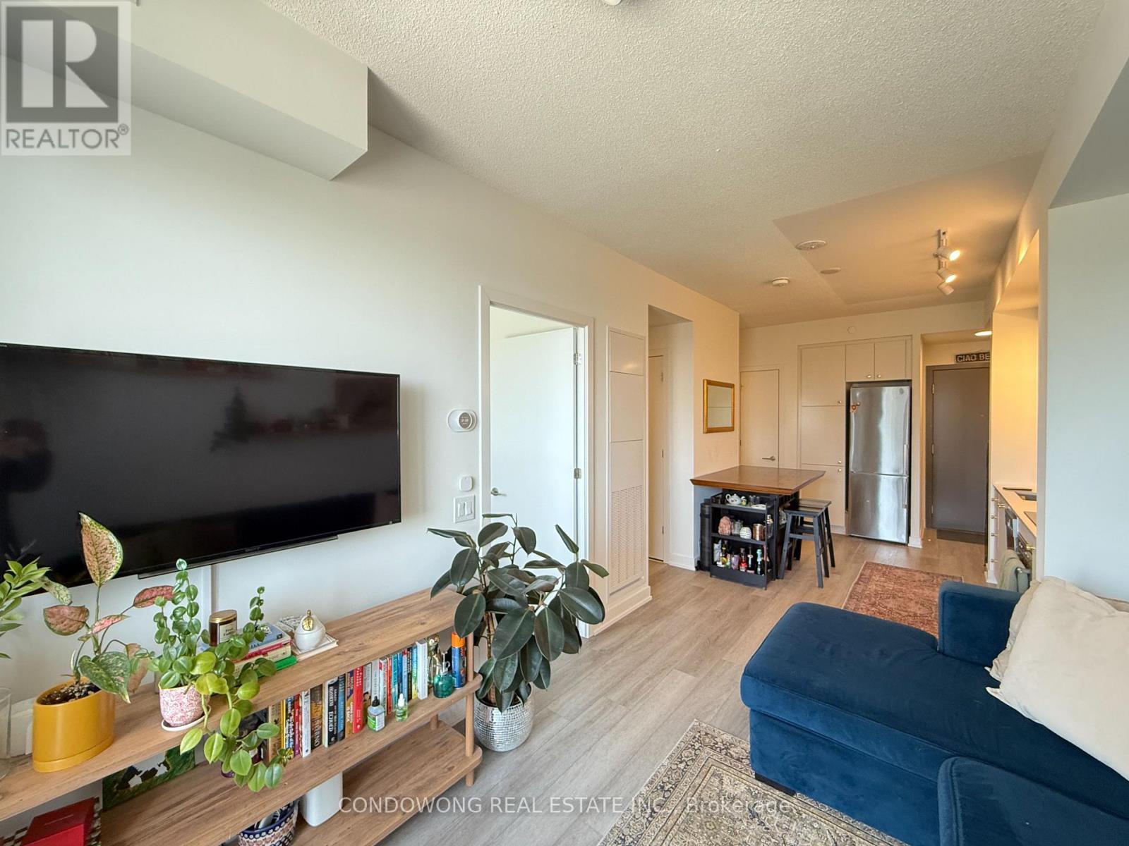 1105 - 9 Tecumseth Street, Toronto (Niagara), Ontario  M5V 1C3 - Photo 1 - C12192810
