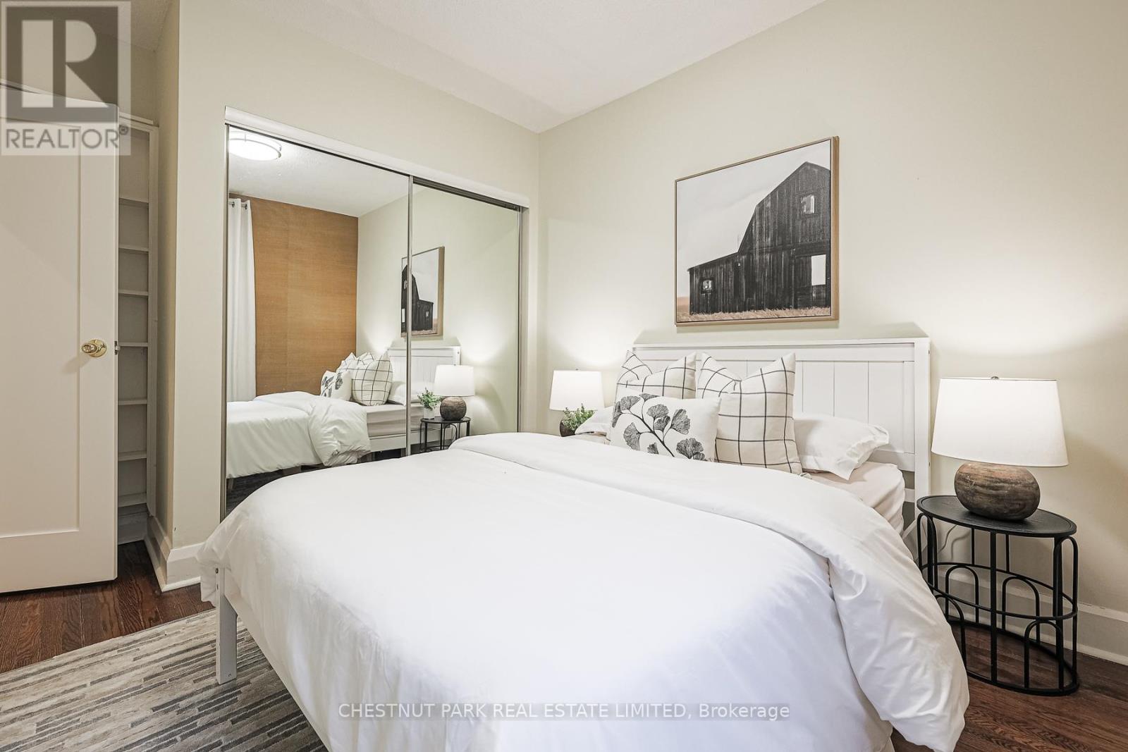 111 - 480 Oriole Parkway, Toronto, Ontario  M5P 2H8 - Photo 22 - C12192845