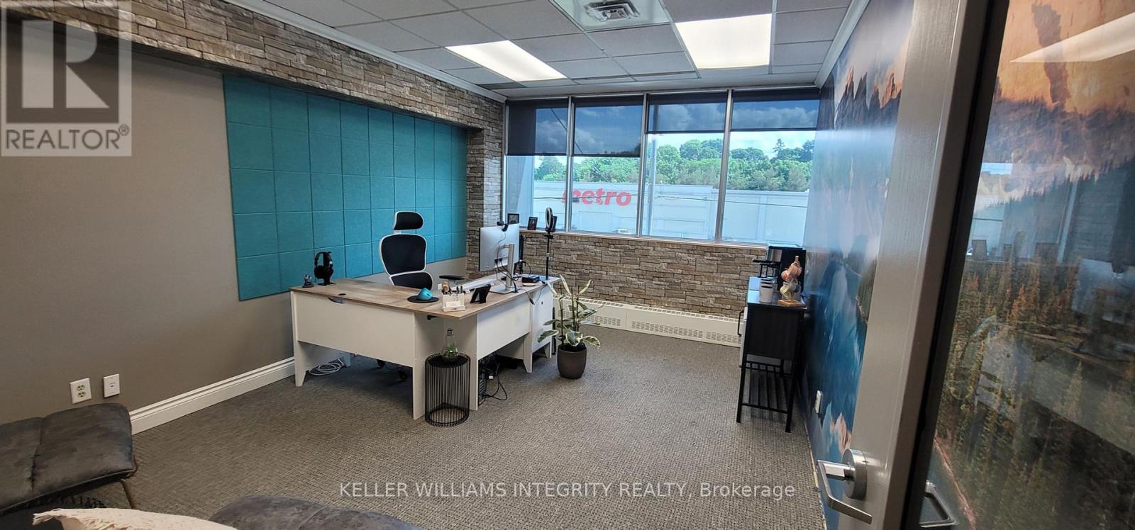10 - 485 Industrial Avenue, Ottawa, Ontario  K1G 0Z1 - Photo 1 - X12192800