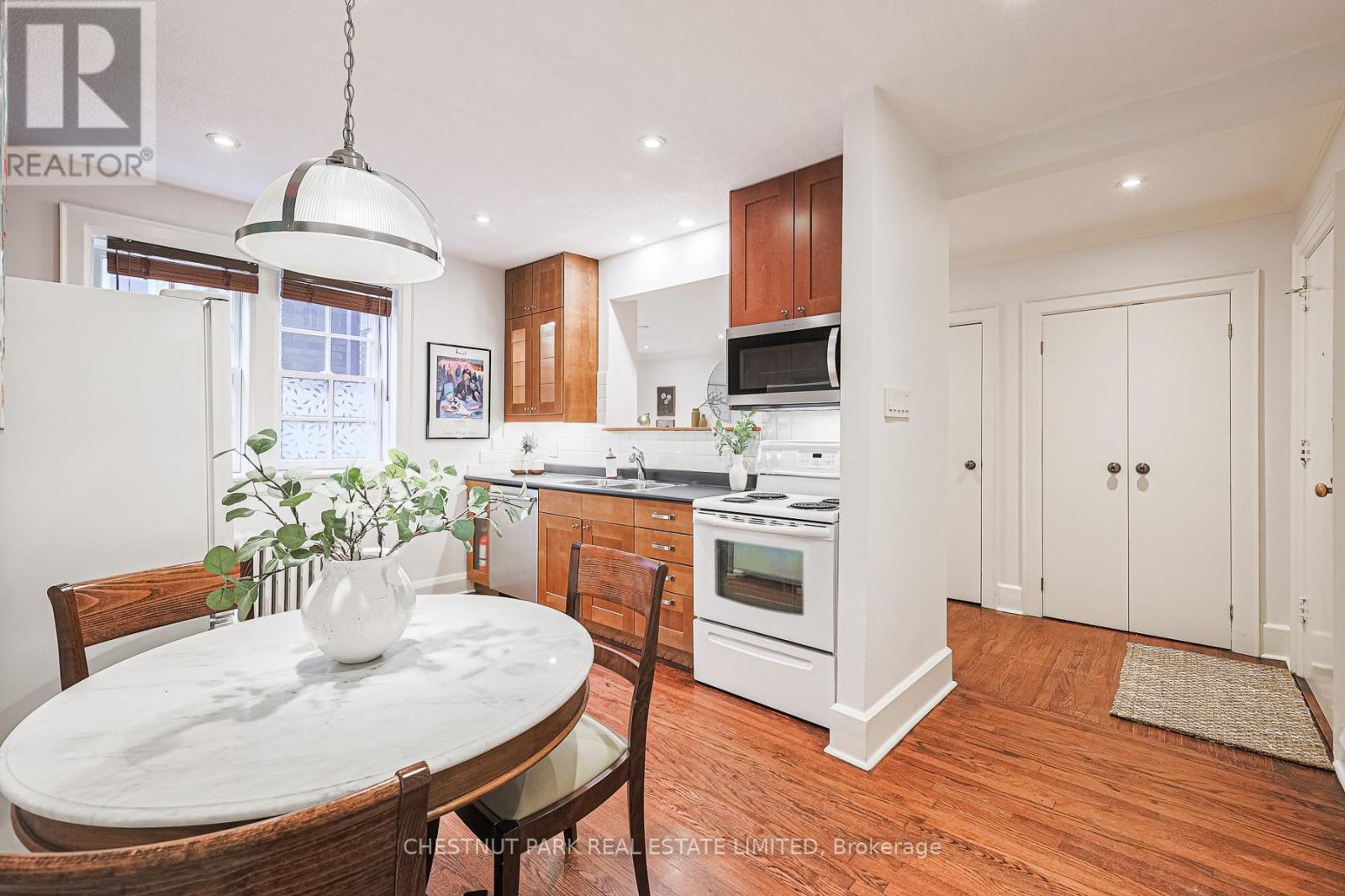 111 - 480 Oriole Parkway, Toronto, Ontario  M5P 2H8 - Photo 16 - C12192845