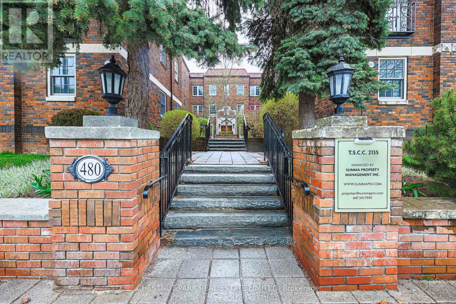 111 - 480 Oriole Parkway, Toronto, Ontario  M5P 2H8 - Photo 2 - C12192845