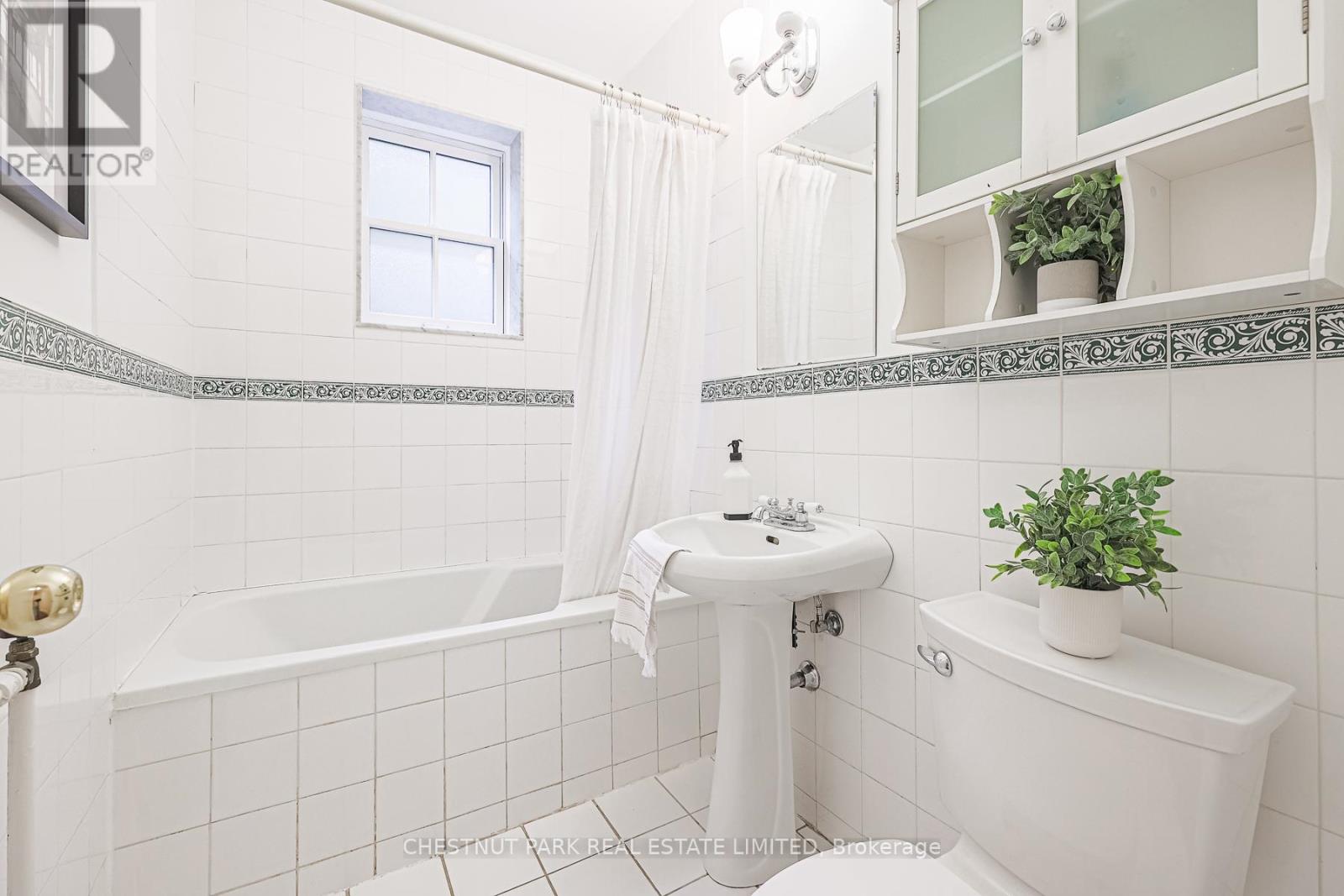 111 - 480 Oriole Parkway, Toronto, Ontario  M5P 2H8 - Photo 25 - C12192845