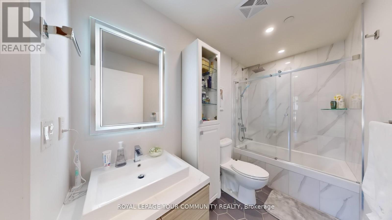 314 - 111 Bathurst Street, Toronto (Waterfront Communities), Ontario  M5V 0M9 - Photo 22 - C12192874