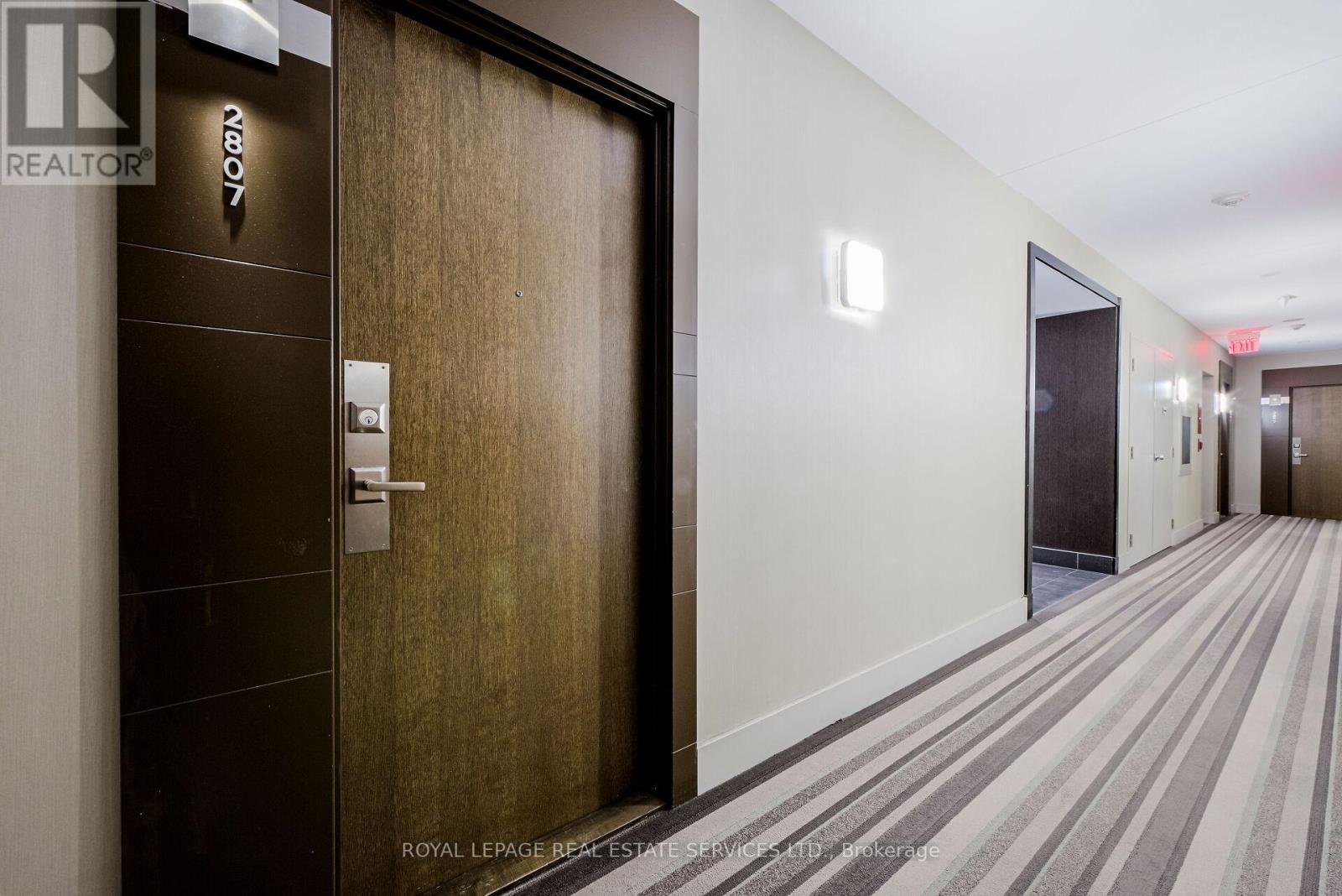 2807 - 80 John Street, Toronto, Ontario  M5V 3X4 - Photo 4 - C12192917