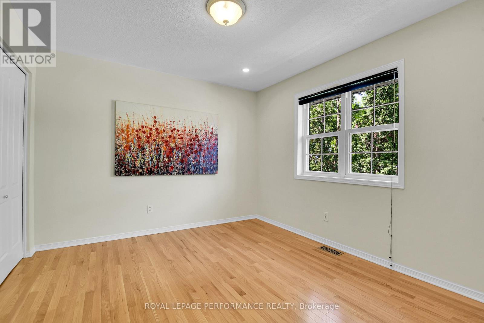 77 Mattawa Crescent, Ottawa, Ontario  K2M 2E7 - Photo 26 - X12193065