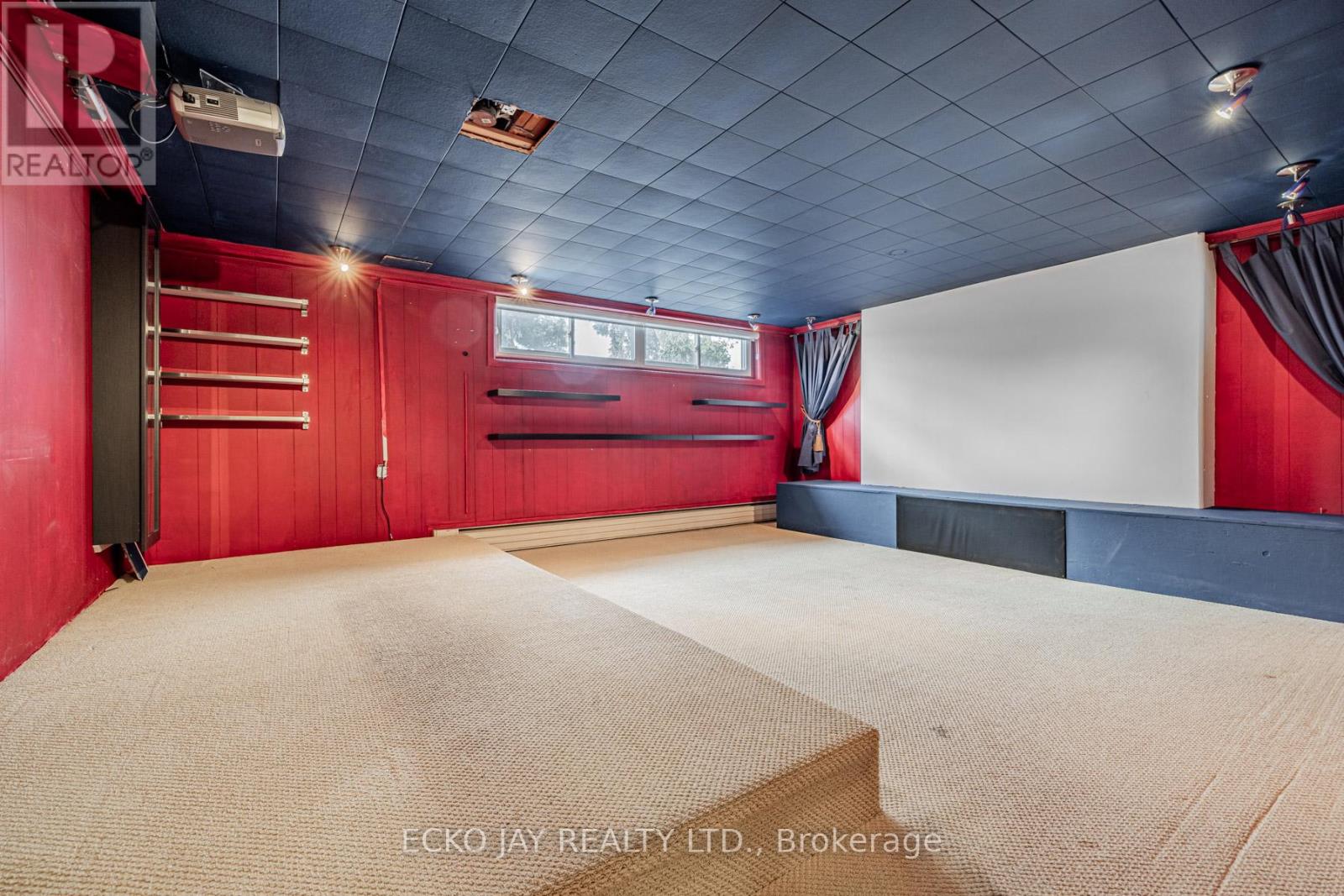 15 Comet Court, Toronto (Victoria Village), Ontario  M4A 2H2 - Photo 24 - C12151000
