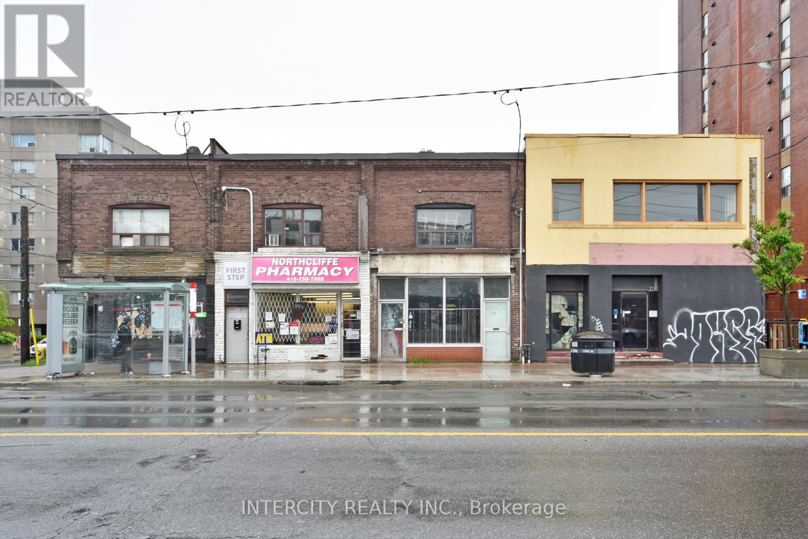 1747 - 1757 Eglinton Avenue W, Toronto, Ontario  M6E 2H7 - Photo 4 - C12154278