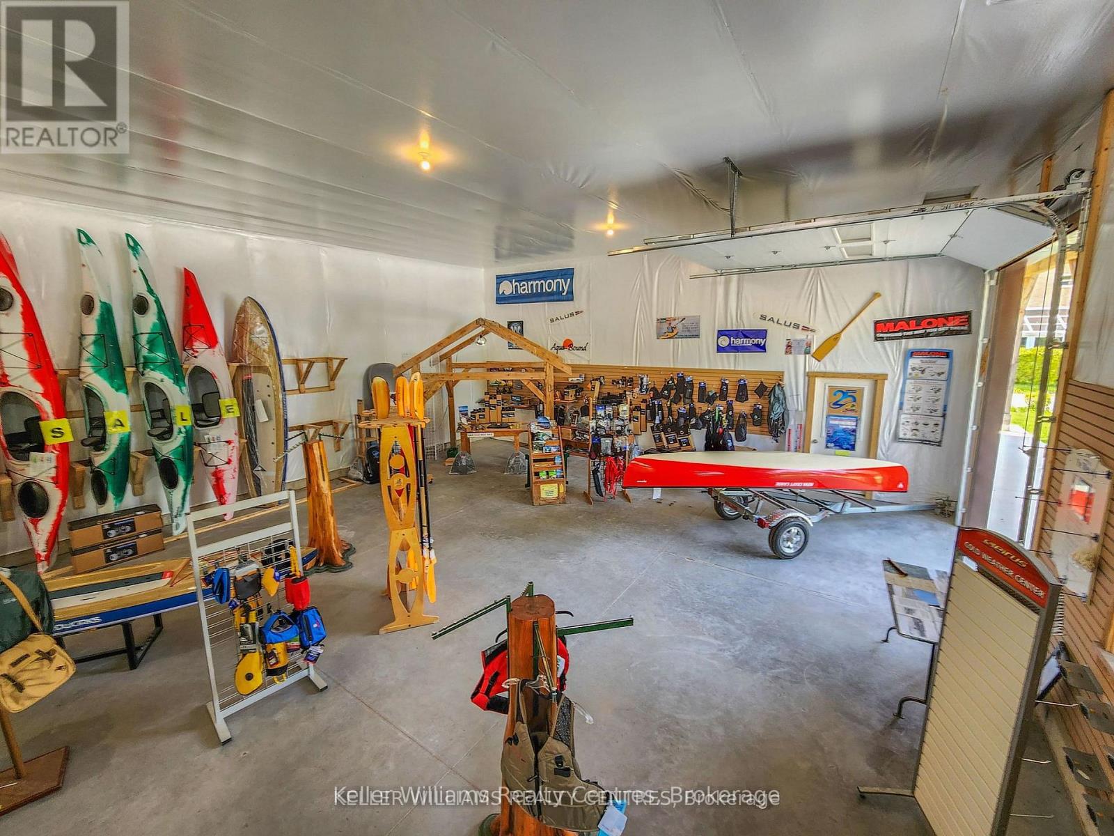 (East Side) - Part Of 484 Carlisle Street, Saugeen Shores, Ontario  N0H 2L0 - Photo 11 - X12192653