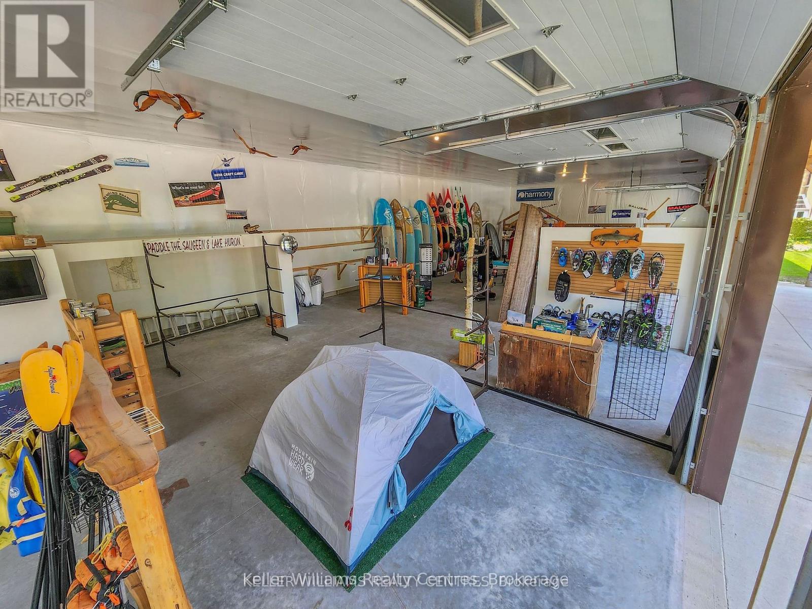 (East Side) - Part Of 484 Carlisle Street, Saugeen Shores, Ontario  N0H 2L0 - Photo 16 - X12192653