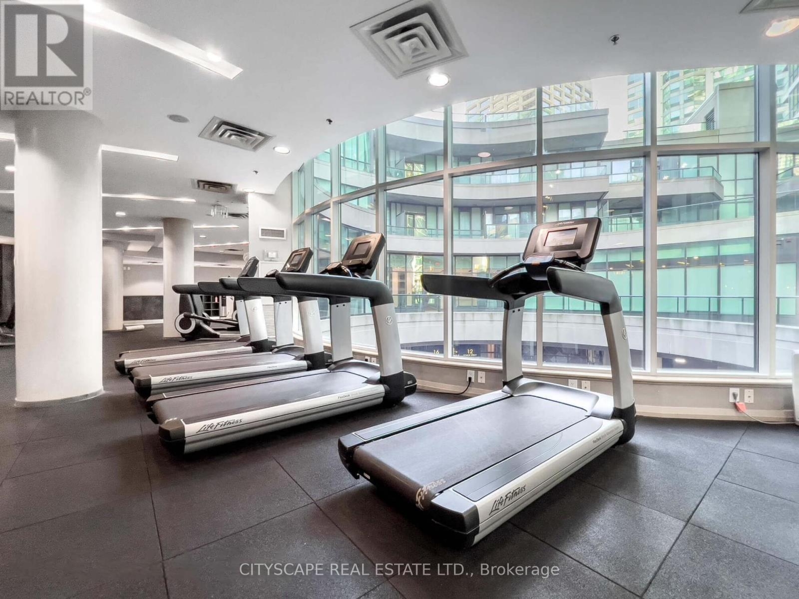 318 - 33 Bay Street, Toronto, Ontario  M5J 2Z3 - Photo 16 - C12193030