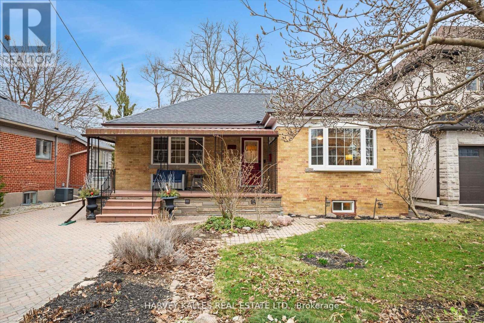 371 Hounslow Avenue, Toronto, Ontario  M2R 1H7 - Photo 2 - C12193104