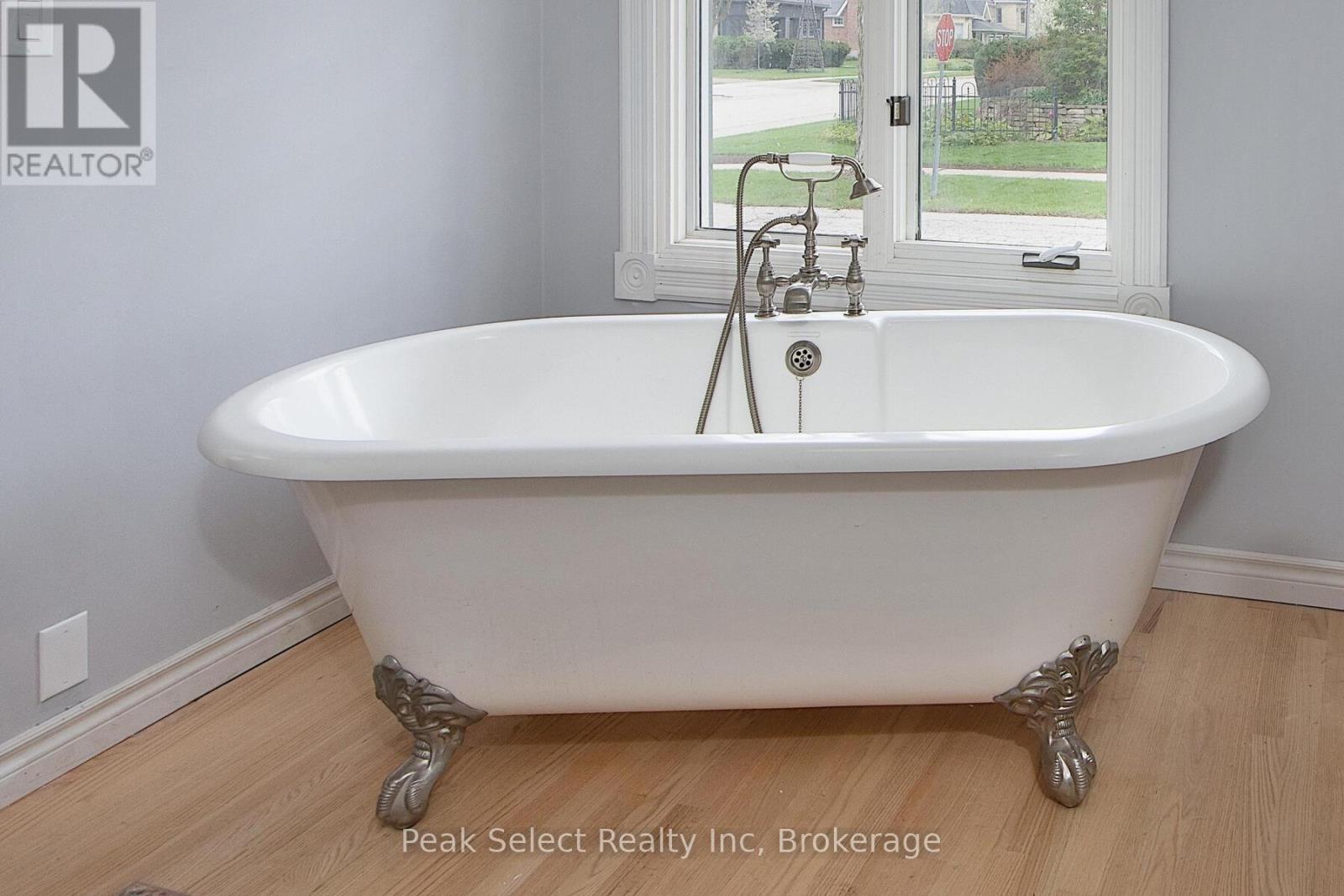 430 Albert Street, South Huron (Exeter), Ontario  N0M 1S1 - Photo 21 - X12192926