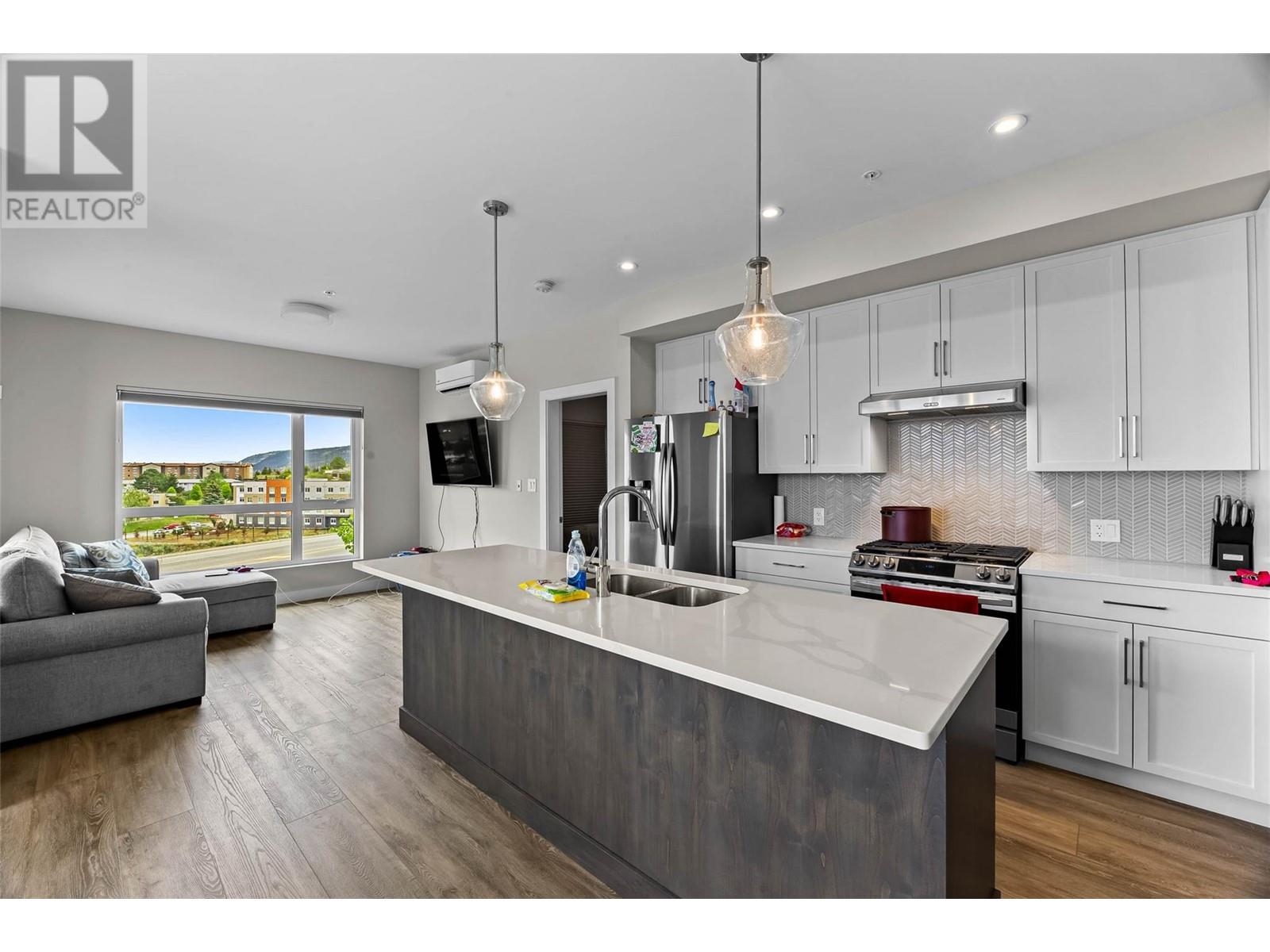 875 University Drive Unit# 202, Kamloops, British Columbia  V2C 0J8 - Photo 5 - 10349815