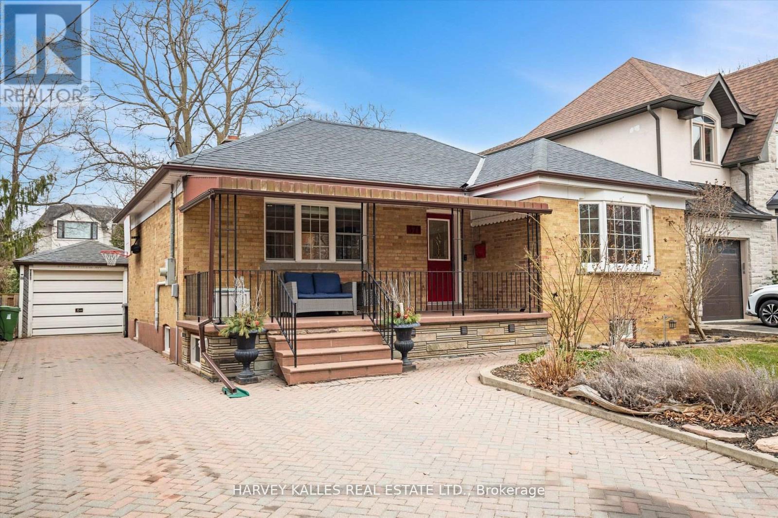 371 Hounslow Avenue, Toronto (Willowdale West), Ontario  M2R 1H7 - Photo 3 - C12193104