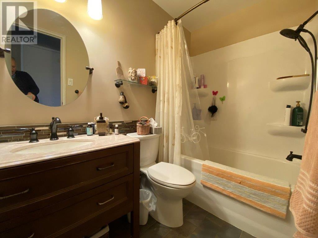 570 Macdonald Ave # 301, Sault Ste Marie, Ontario  P6B 1J3 - Photo 12 - SM251371