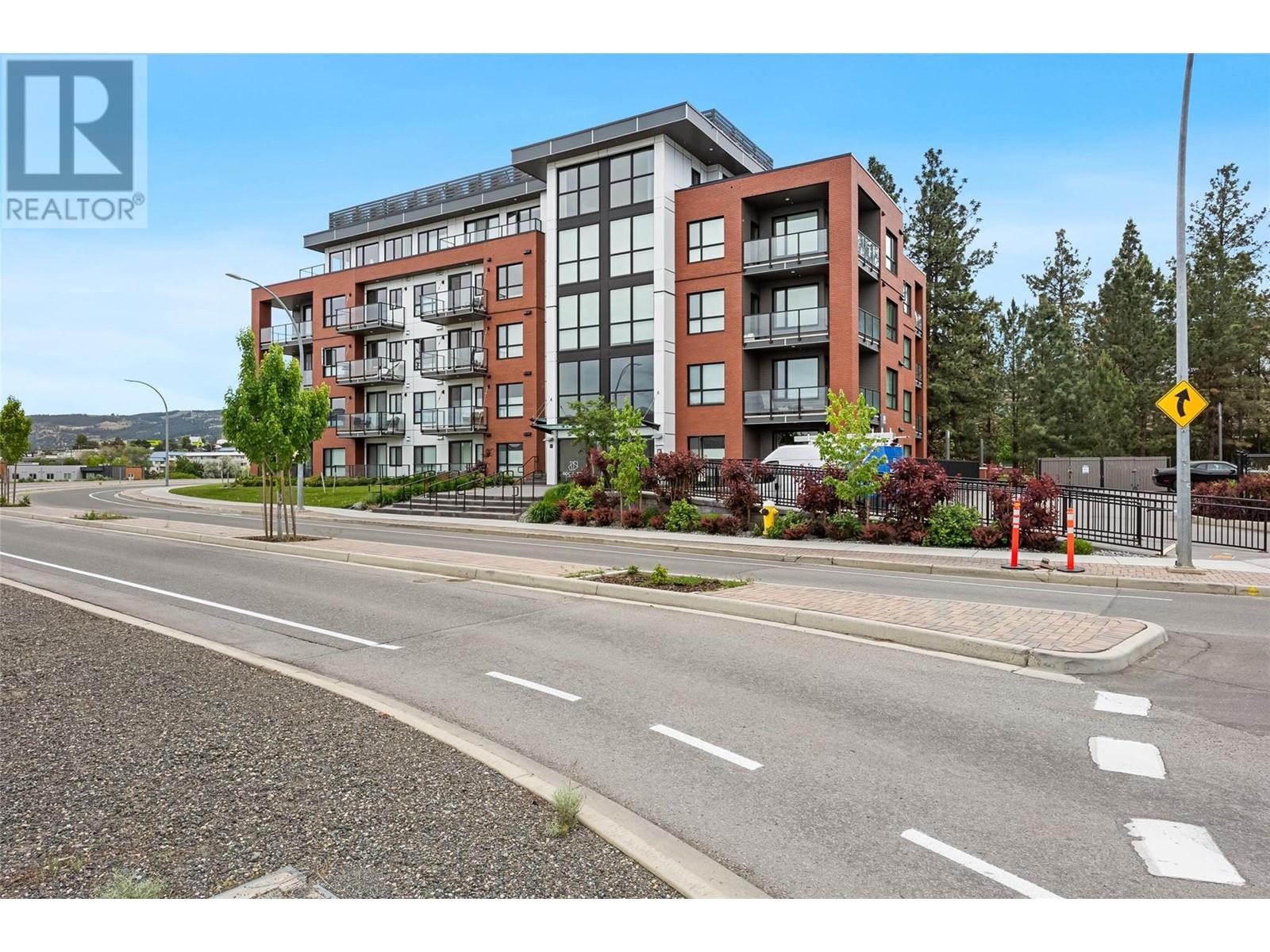 875 University Drive Unit# 202, Kamloops, British Columbia  V2C 0J8 - Photo 1 - 10349815