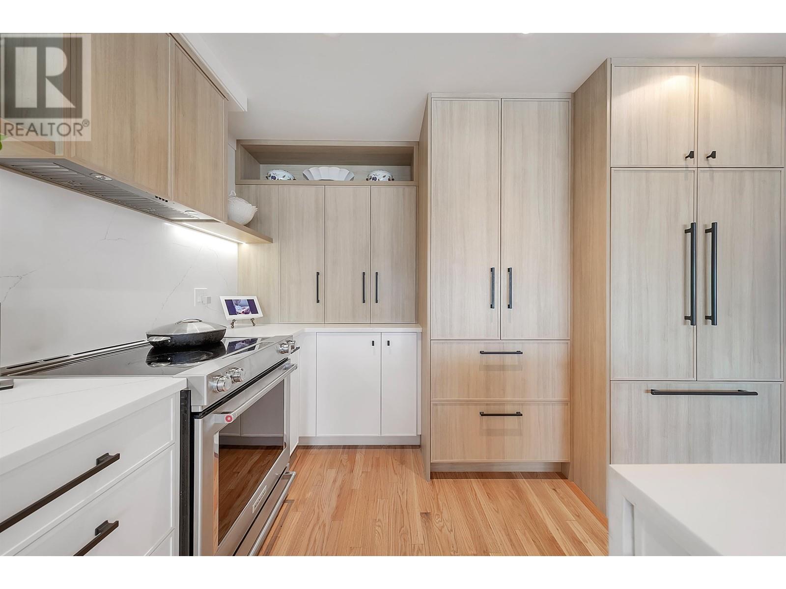 812 Millbank, Vancouver, British Columbia  V5Z 3Z4 - Photo 16 - R3010692