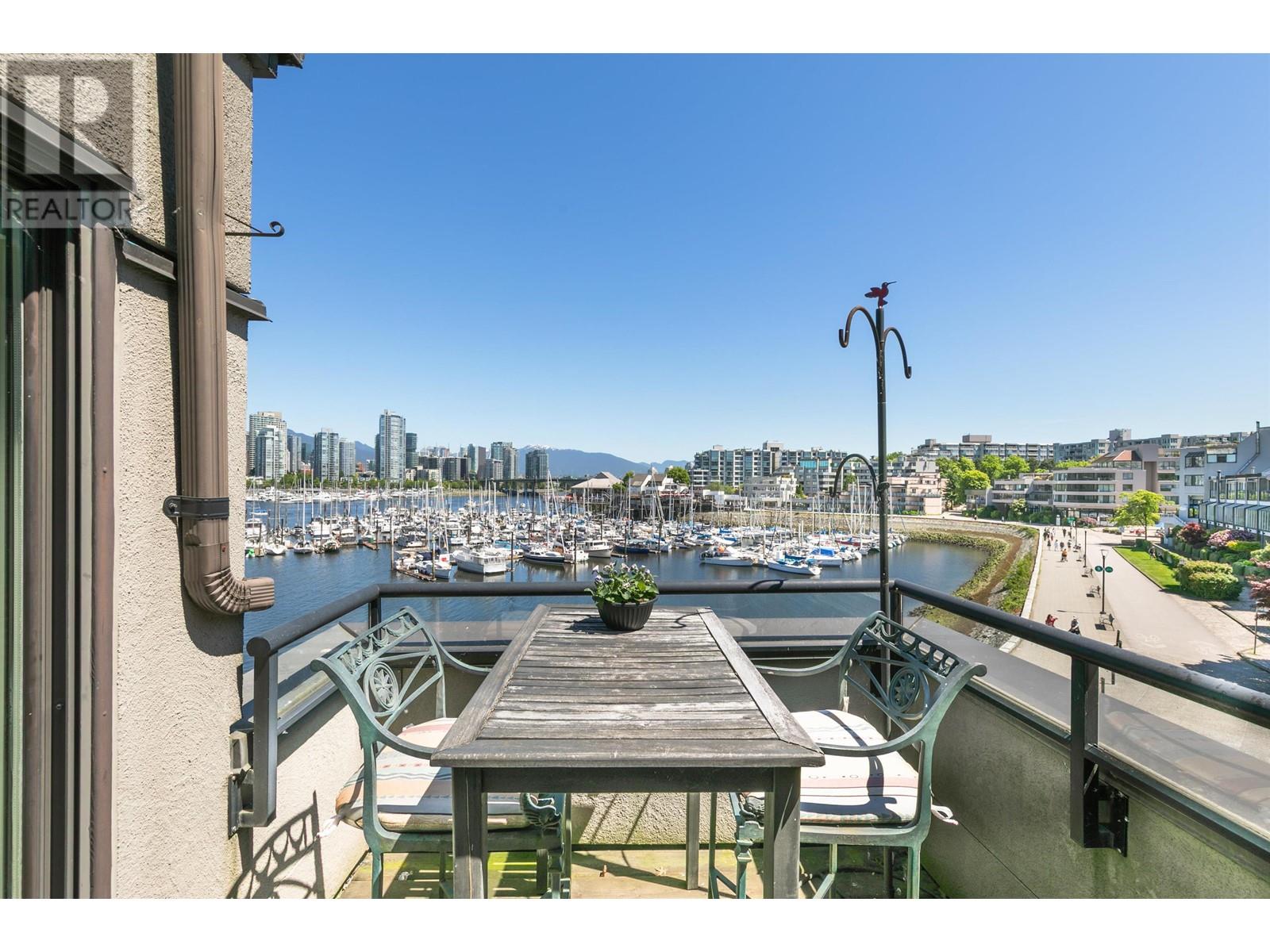 812 Millbank, Vancouver, British Columbia  V5Z 3Z4 - Photo 26 - R3010692