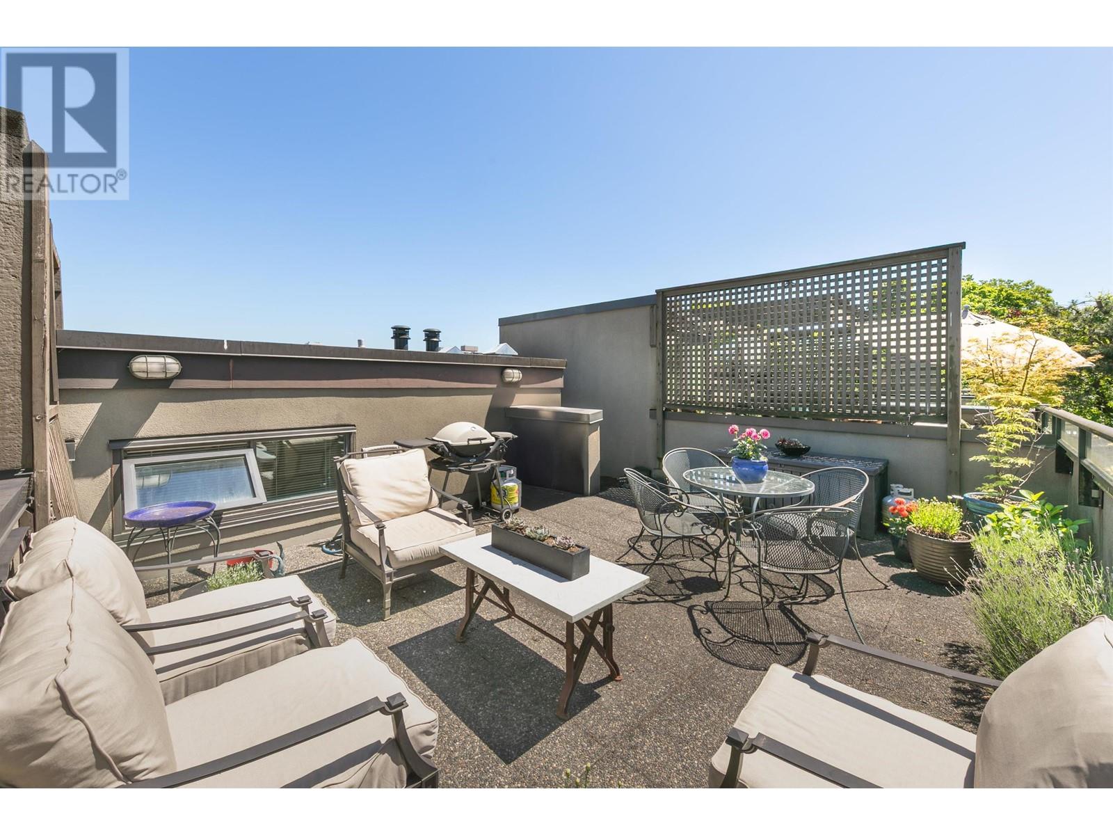 812 Millbank, Vancouver, British Columbia  V5Z 3Z4 - Photo 30 - R3010692