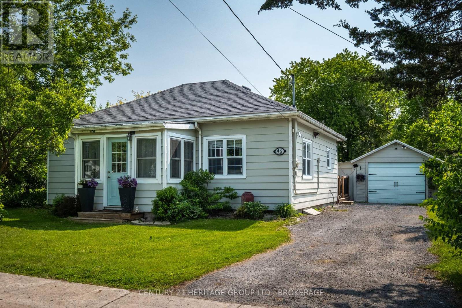 46 CENTRE STREET, loyalist (odessa), Ontario