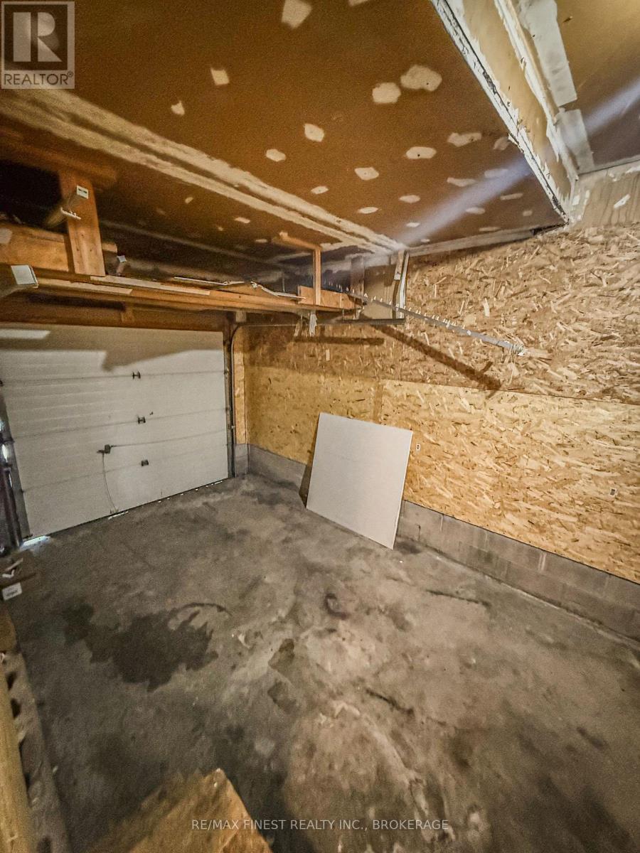 798 Datzell Lane E, Kingston, Ontario  K7M 7R6 - Photo 22 - X12058823