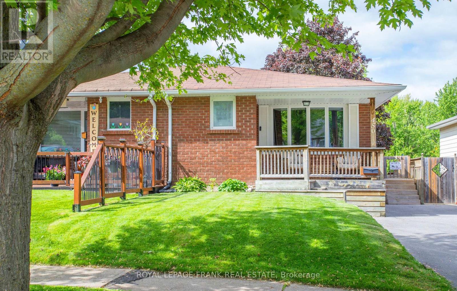 450 SEDAN CRESCENT, Oshawa, Ontario