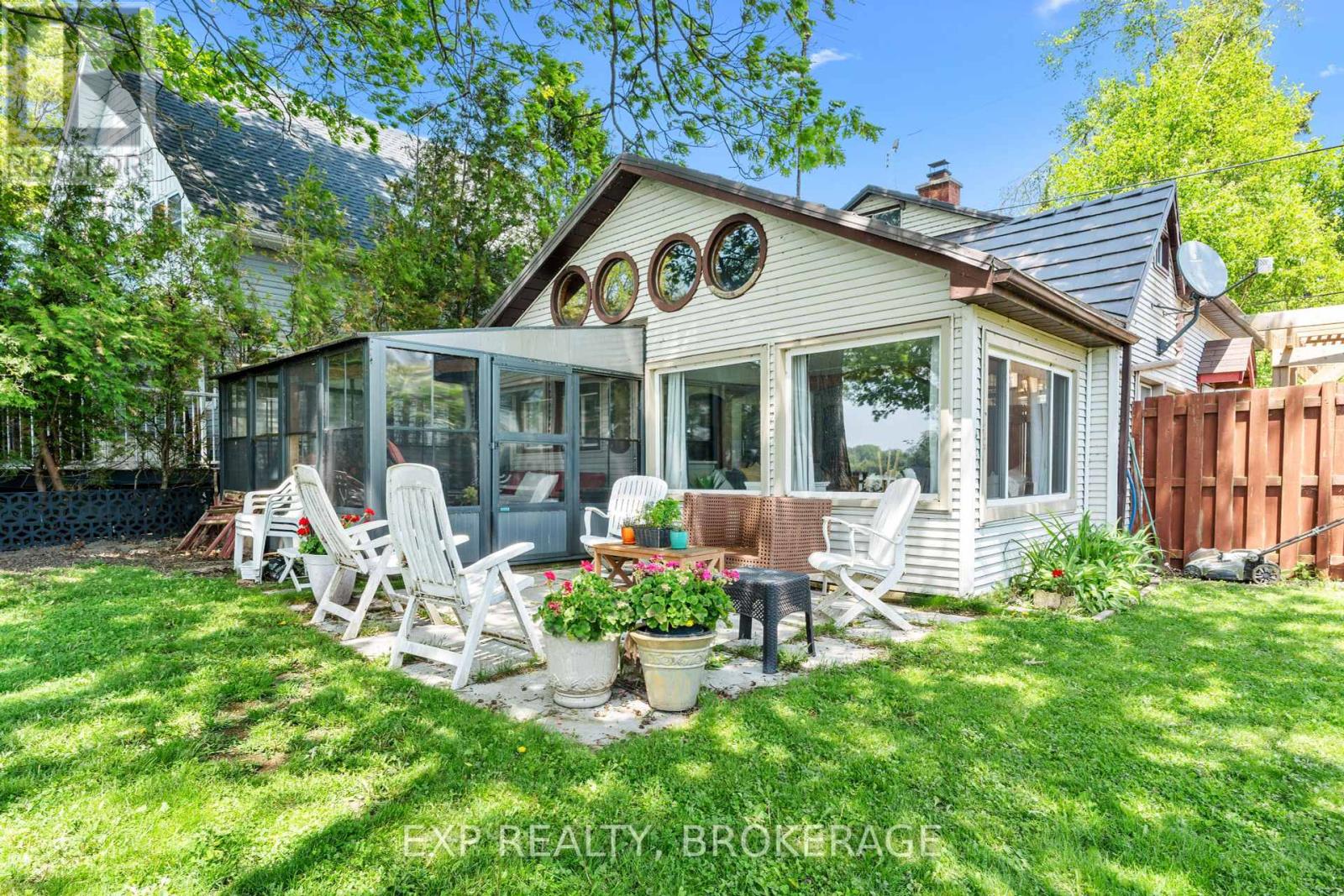 15 Sturtivans Lane, Leeds And The Thousand Islands, Ontario  K0E 1L0 - Photo 36 - X12169948