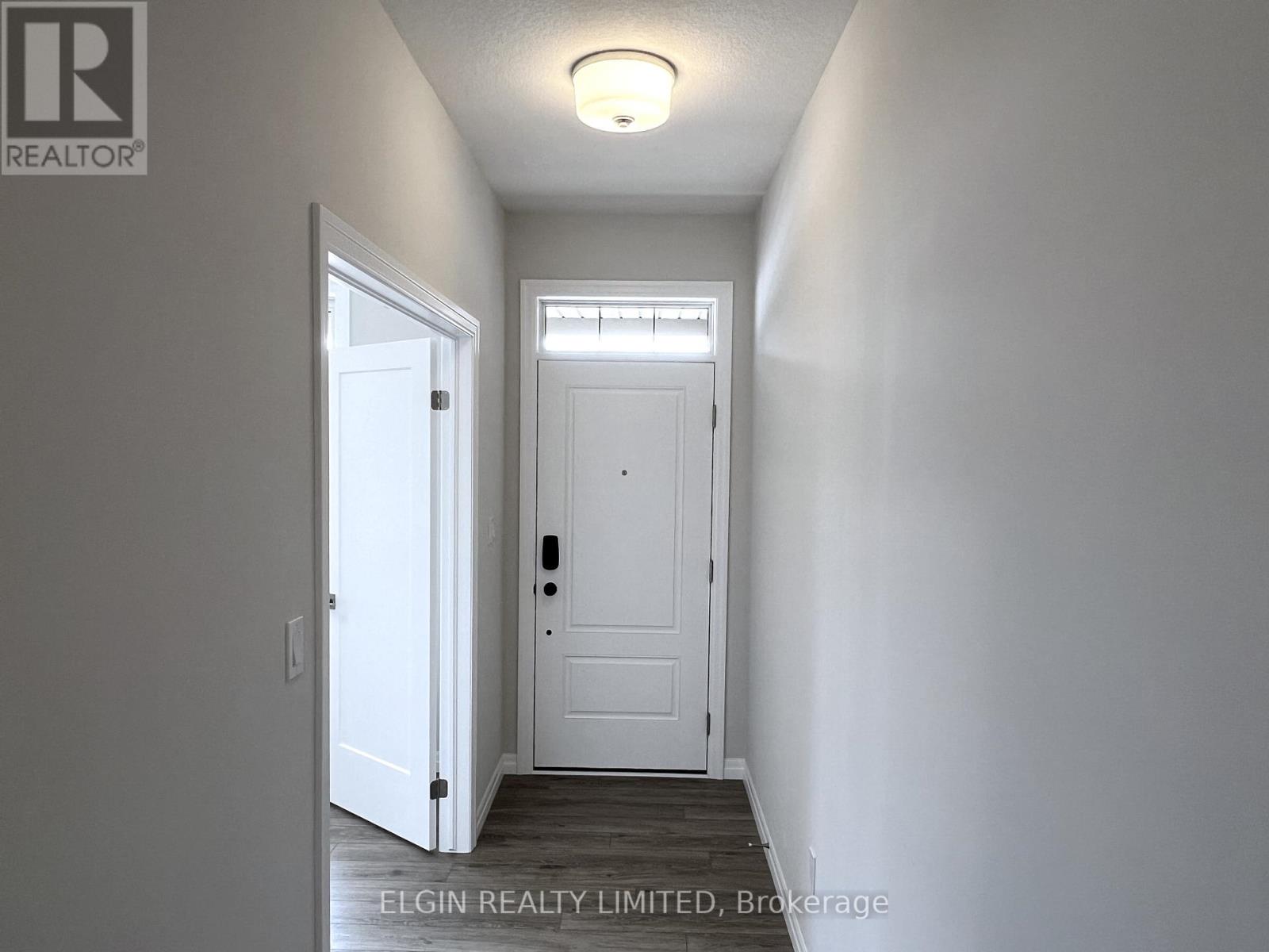 31 Dunning Way, St. Thomas, Ontario  N5R 0P7 - Photo 4 - X12182171