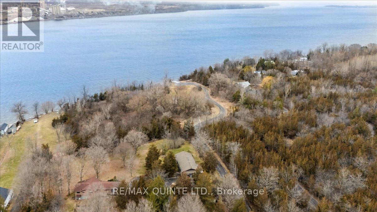12112d Loyalist Parkway, Prince Edward County, Ontario  K0K 2T0 - Photo 7 - X12045229