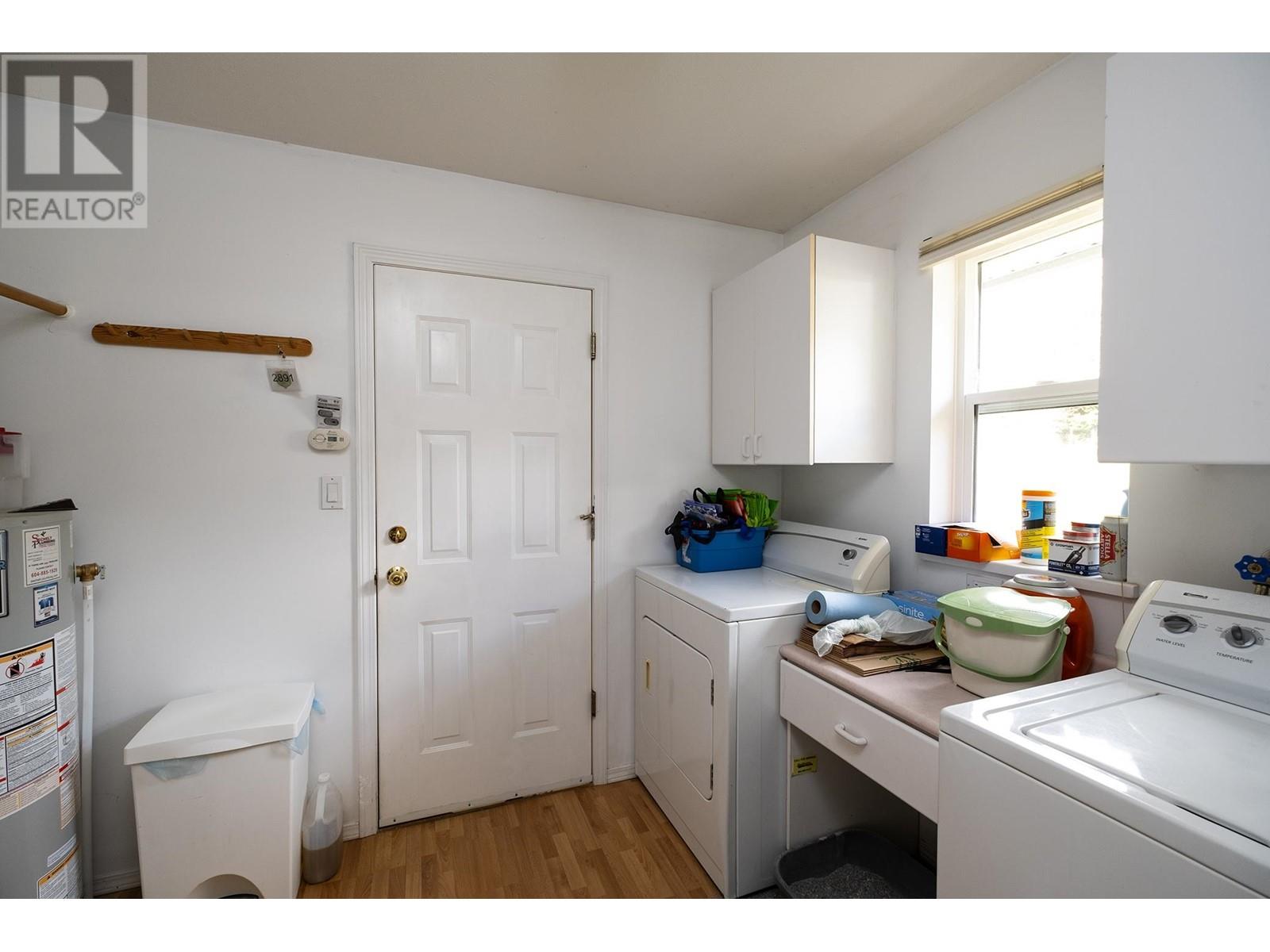 5078 Bay Road, Sechelt, British Columbia  V7Z 0E9 - Photo 14 - R3010659